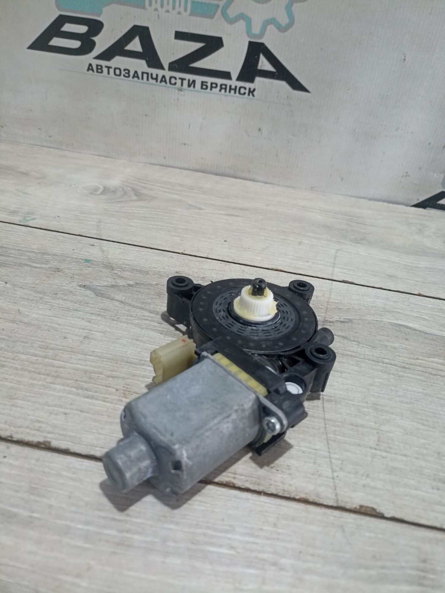 https://ycs.partsauto.market/partsauto-images/thmbs/userImages/0d5a73f363ec19ea8b7d8d6483ce4211/part/20f1689b-f516-4417-aa5d-ad43f524f61f_1784031882731.jpg