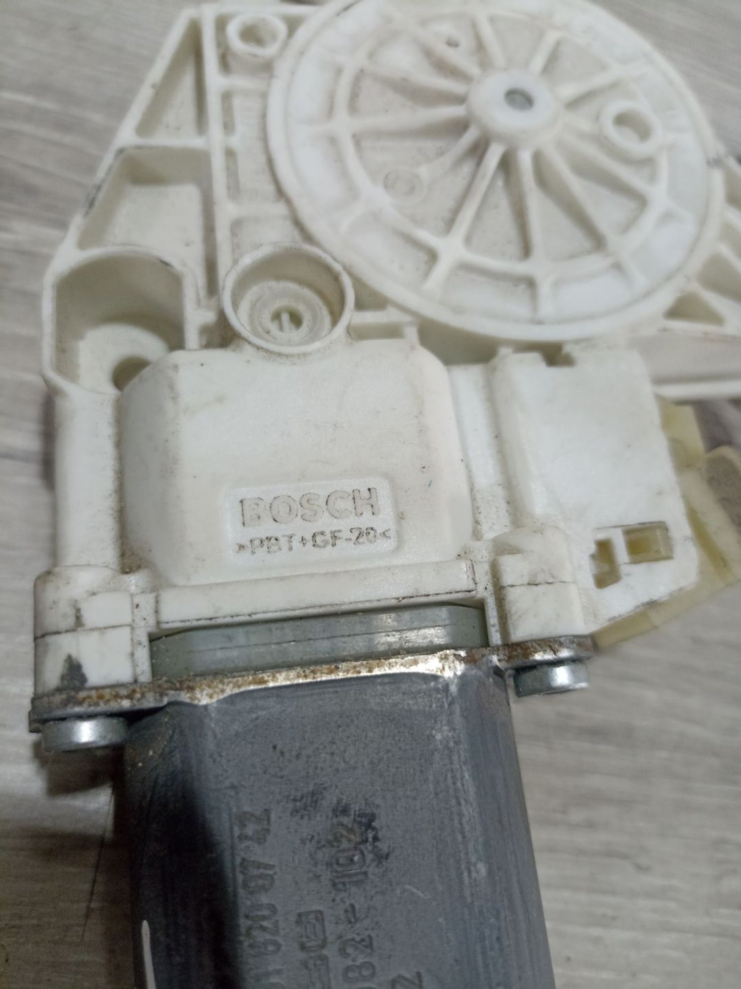 https://ycs.partsauto.market/partsauto-images/thmbs/userImages/0d5a73f363ec19ea8b7d8d6483ce4211/part/214ea637-65d7-48ab-b34b-727d7b3142e3_1783517268704.jpg