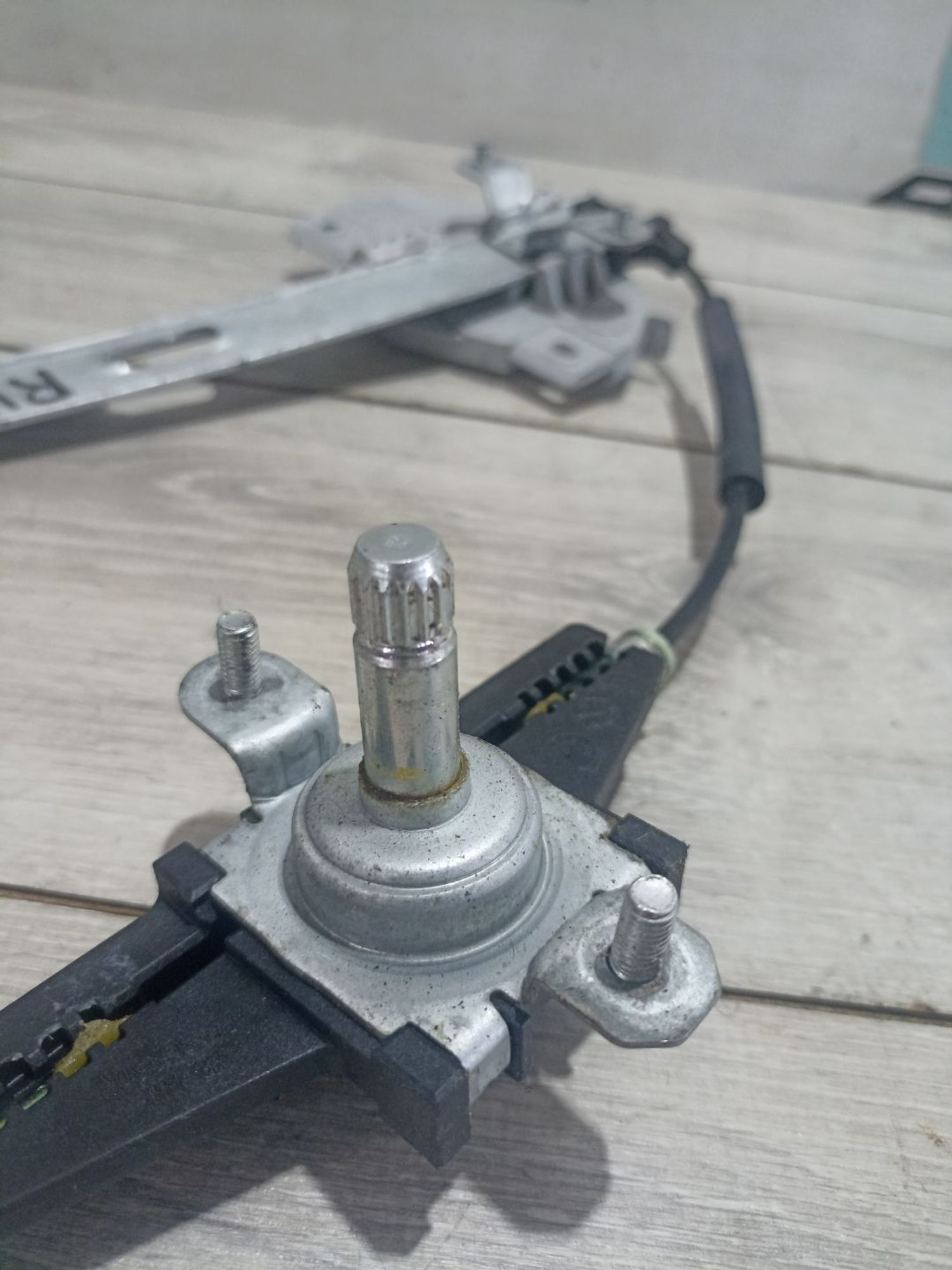 https://ycs.partsauto.market/partsauto-images/thmbs/userImages/0d5a73f363ec19ea8b7d8d6483ce4211/part/2298f756-4319-4e53-a357-e76368c965fc_1784021690001.jpg