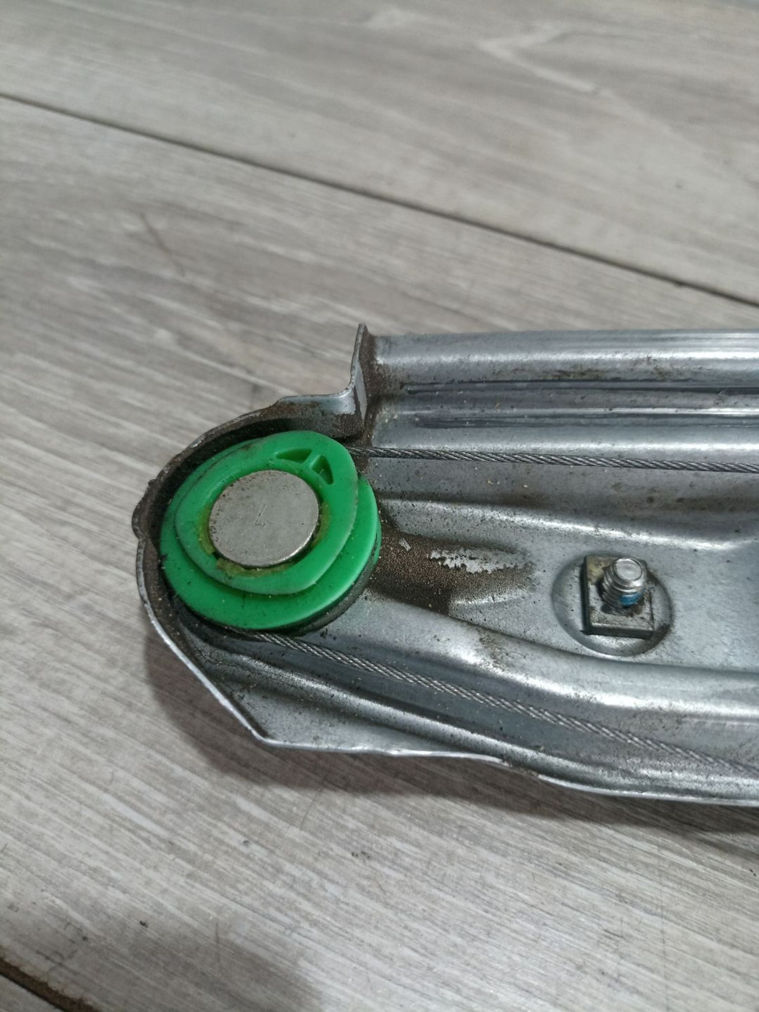 https://ycs.partsauto.market/partsauto-images/thmbs/userImages/0d5a73f363ec19ea8b7d8d6483ce4211/part/2353e638-0859-45ec-8b37-0e3f93cd2827_1783952831656.jpg