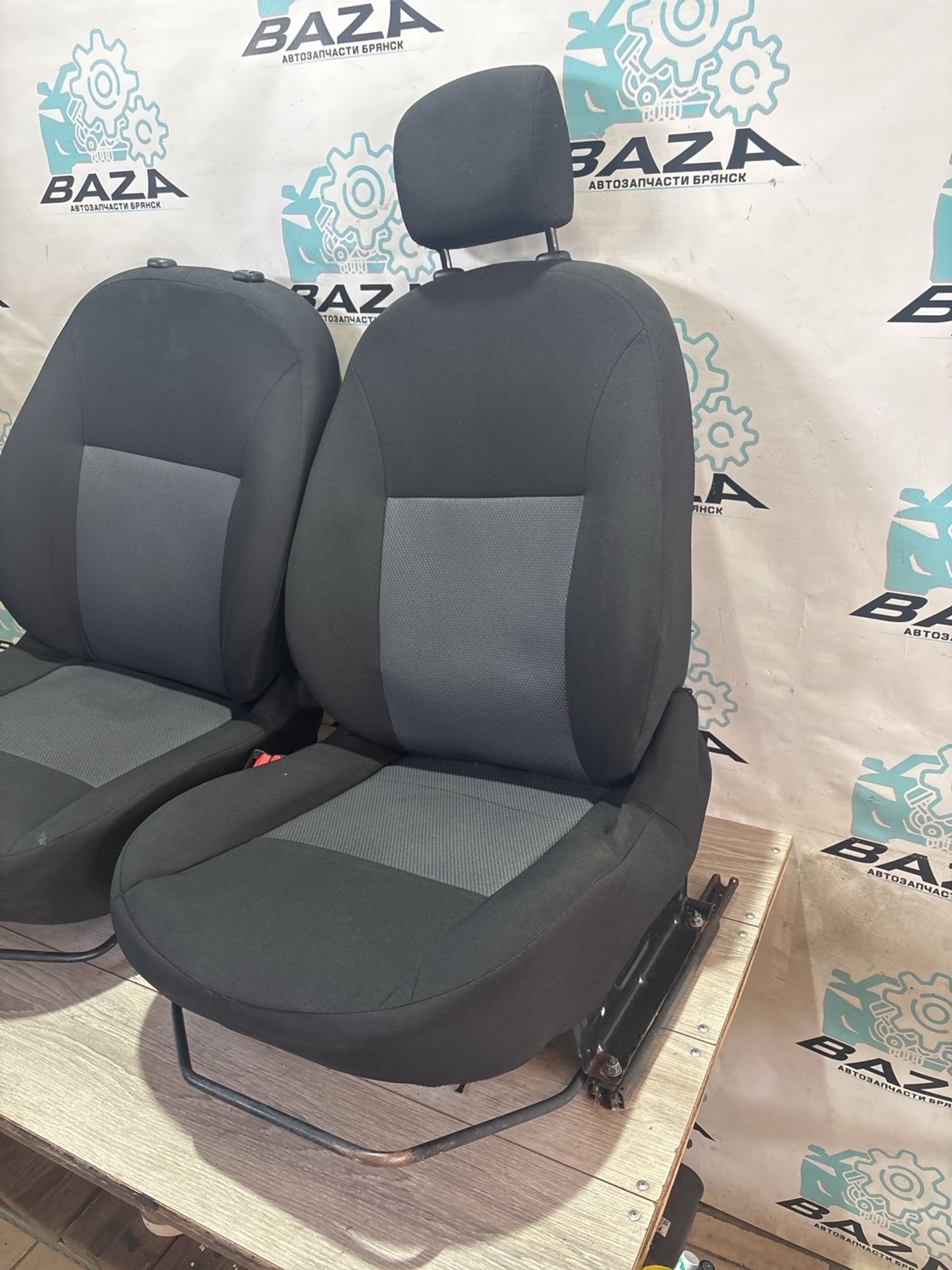 https://ycs.partsauto.market/partsauto-images/thmbs/userImages/0d5a73f363ec19ea8b7d8d6483ce4211/part/23ae5977-7b5f-4e05-9a76-26dd83036b6c_1781005727392.jpg