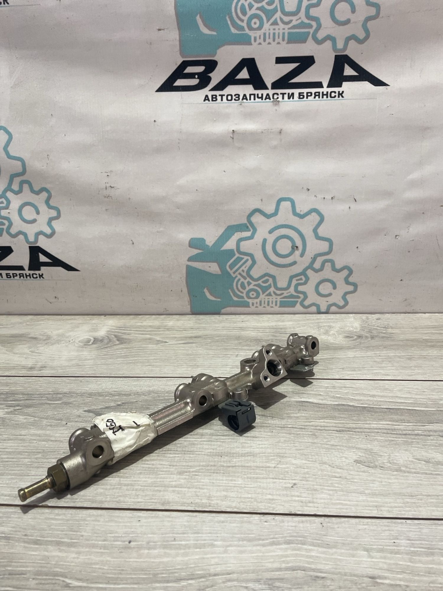 Топливная рампа левая Lexus IS 250 II, 1500 рублей, Брянск