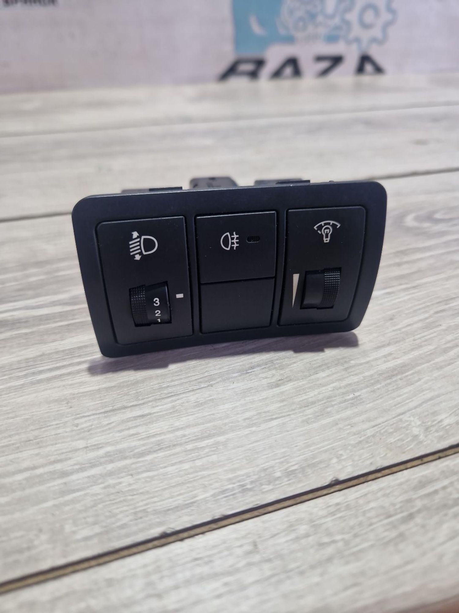 https://ycs.partsauto.market/partsauto-images/thmbs/userImages/0d5a73f363ec19ea8b7d8d6483ce4211/part/252d6c07-cf6c-48e5-bc6e-9c4136100479_1787388642817.jpg