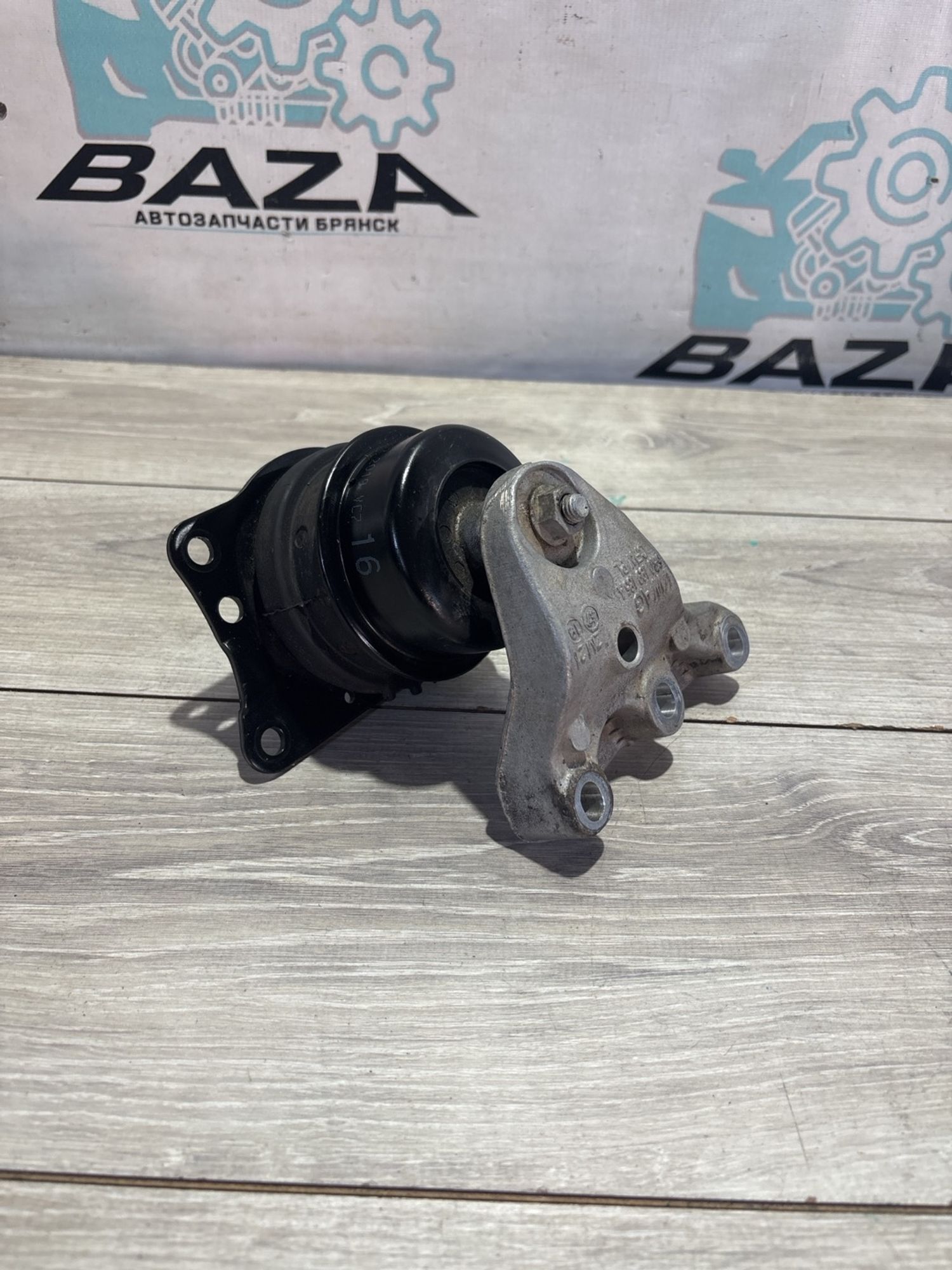 https://ycs.partsauto.market/partsauto-images/thmbs/userImages/0d5a73f363ec19ea8b7d8d6483ce4211/part/25760795-db65-4d87-b274-7fc2dfa6b957_1779524554254.jpg