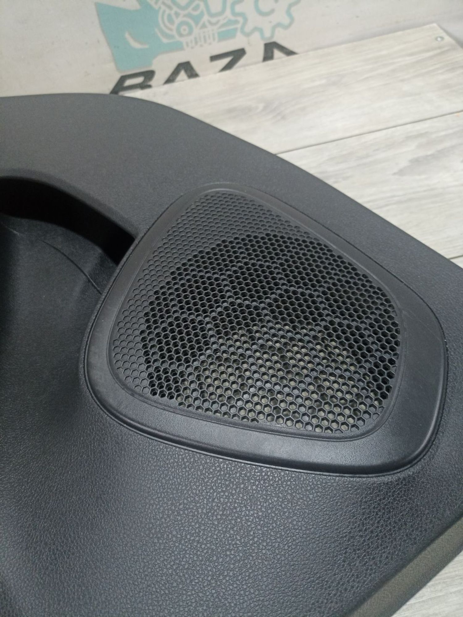 https://ycs.partsauto.market/partsauto-images/thmbs/userImages/0d5a73f363ec19ea8b7d8d6483ce4211/part/25abedea-333c-4cd7-a0d0-182200b9e6e0_1784800711042.jpg