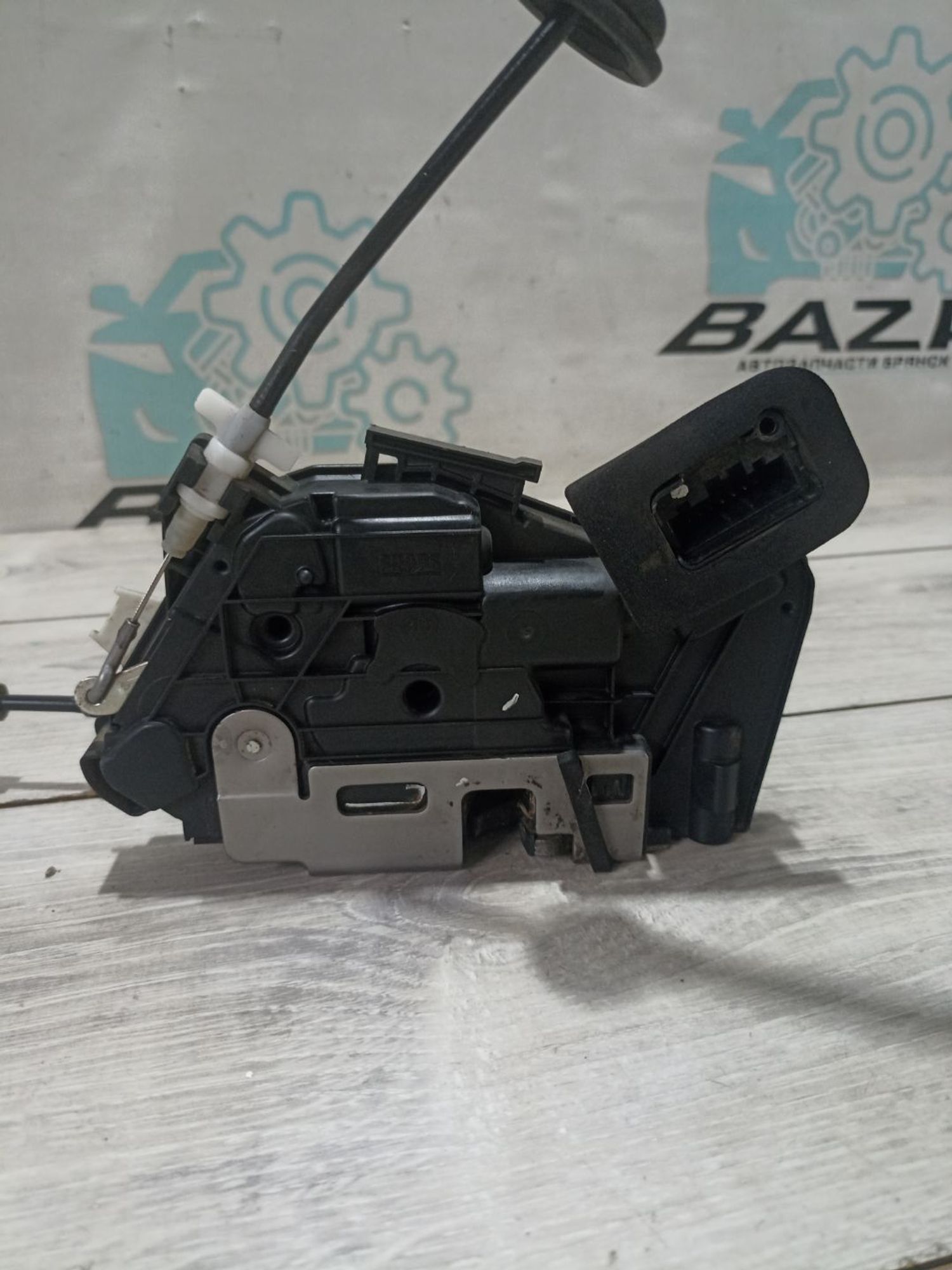 https://ycs.partsauto.market/partsauto-images/thmbs/userImages/0d5a73f363ec19ea8b7d8d6483ce4211/part/27f5fb74-0ebd-4fc6-948b-5fe8fabfac9e_1783152793303.jpg