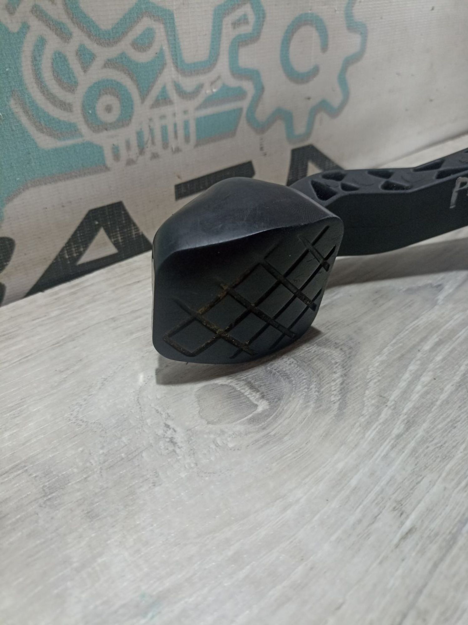 https://ycs.partsauto.market/partsauto-images/thmbs/userImages/0d5a73f363ec19ea8b7d8d6483ce4211/part/28055475-6f56-4432-a79a-97647c110830_1783078345028.jpg
