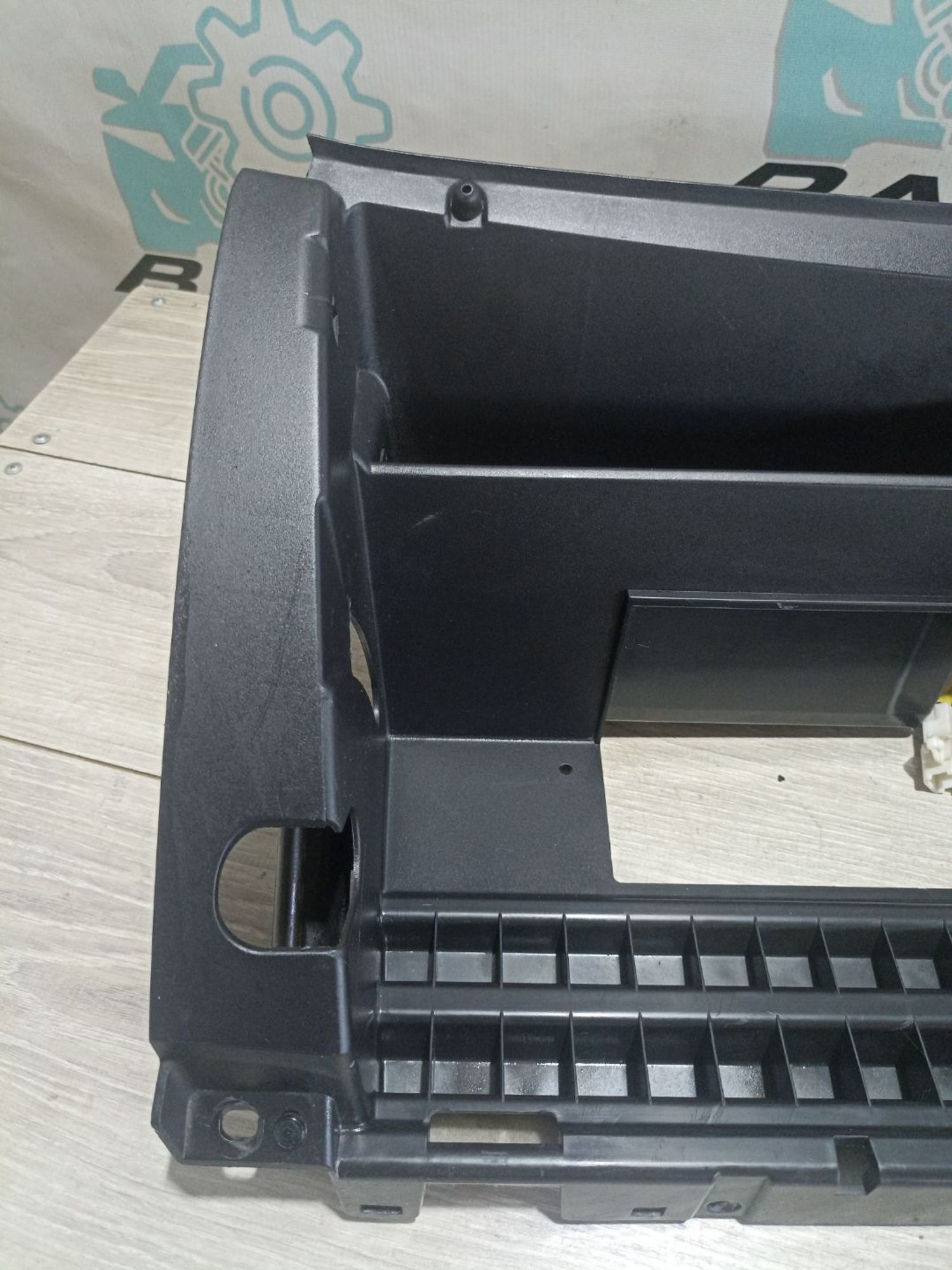 https://ycs.partsauto.market/partsauto-images/thmbs/userImages/0d5a73f363ec19ea8b7d8d6483ce4211/part/28f0f236-859e-47a6-98f2-af1cf8f62aa2_1784118155647.jpg