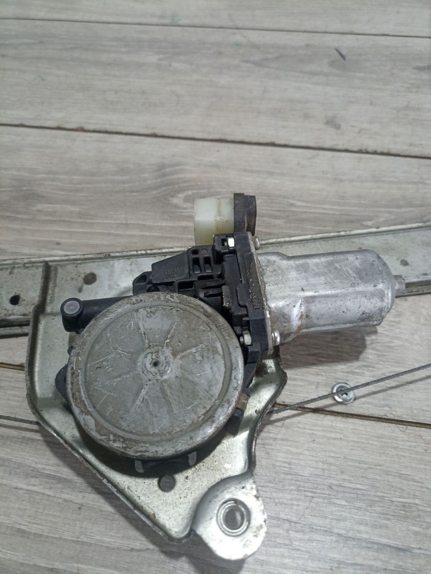 https://ycs.partsauto.market/partsauto-images/thmbs/userImages/0d5a73f363ec19ea8b7d8d6483ce4211/part/292f3681-afbf-4a90-9d8d-a4fde65a0563_1784038256127.jpg