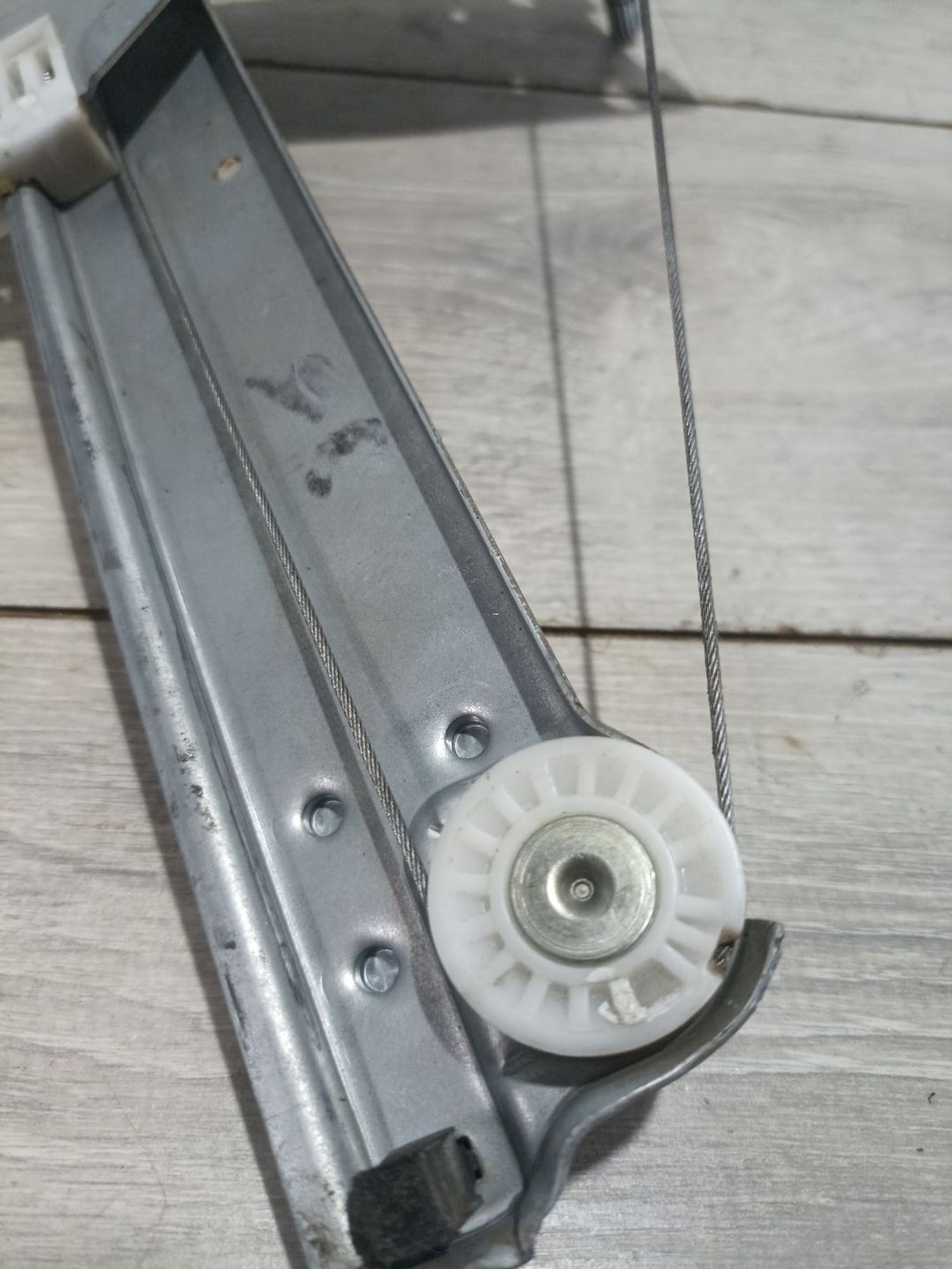 https://ycs.partsauto.market/partsauto-images/thmbs/userImages/0d5a73f363ec19ea8b7d8d6483ce4211/part/299eb76f-c103-4869-b4dc-b33b53f7bffe_1784034347945.jpg