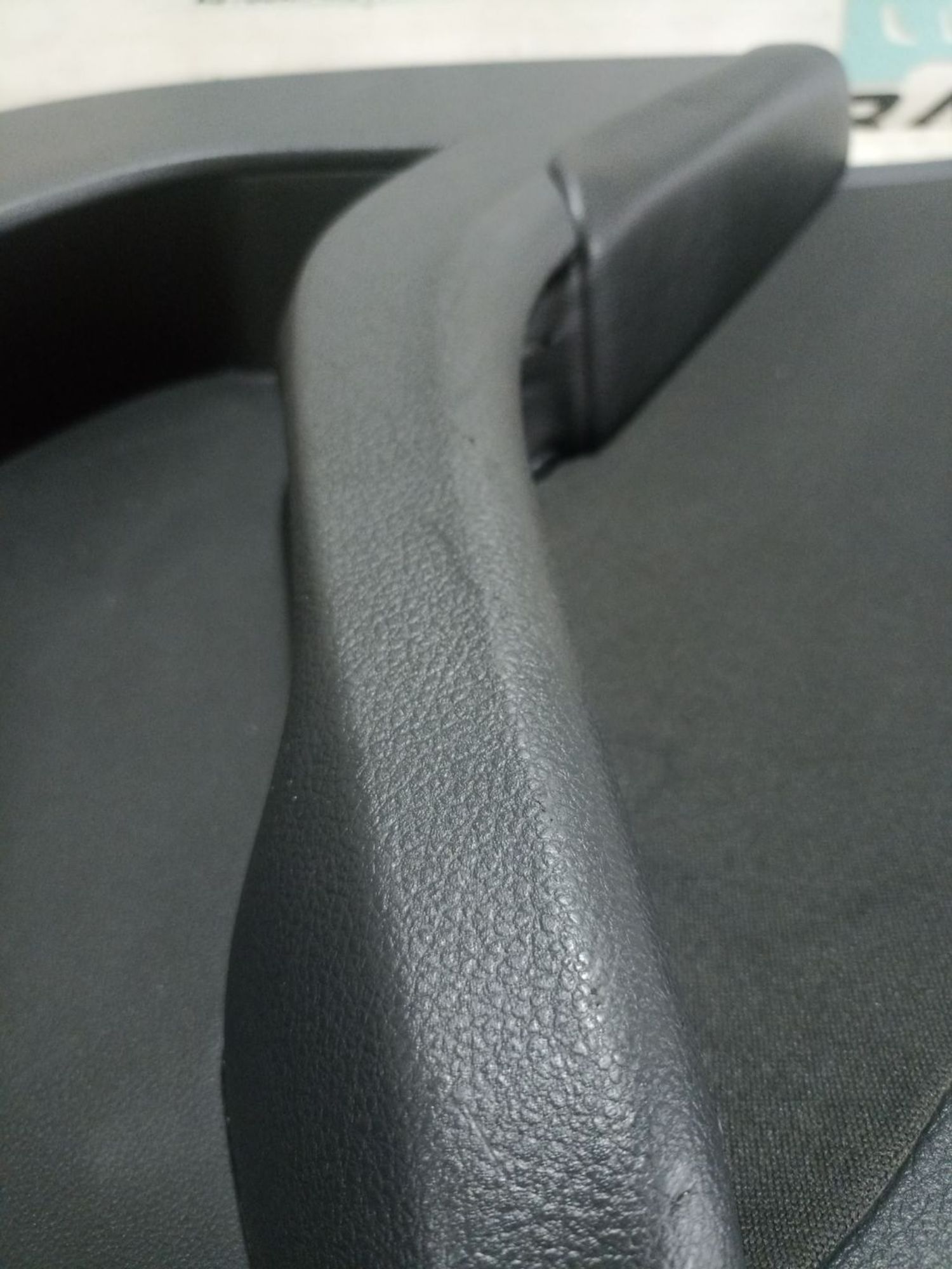 https://ycs.partsauto.market/partsauto-images/thmbs/userImages/0d5a73f363ec19ea8b7d8d6483ce4211/part/2b35e504-9456-446f-8e09-398626f46d2a_1784710851617.jpg