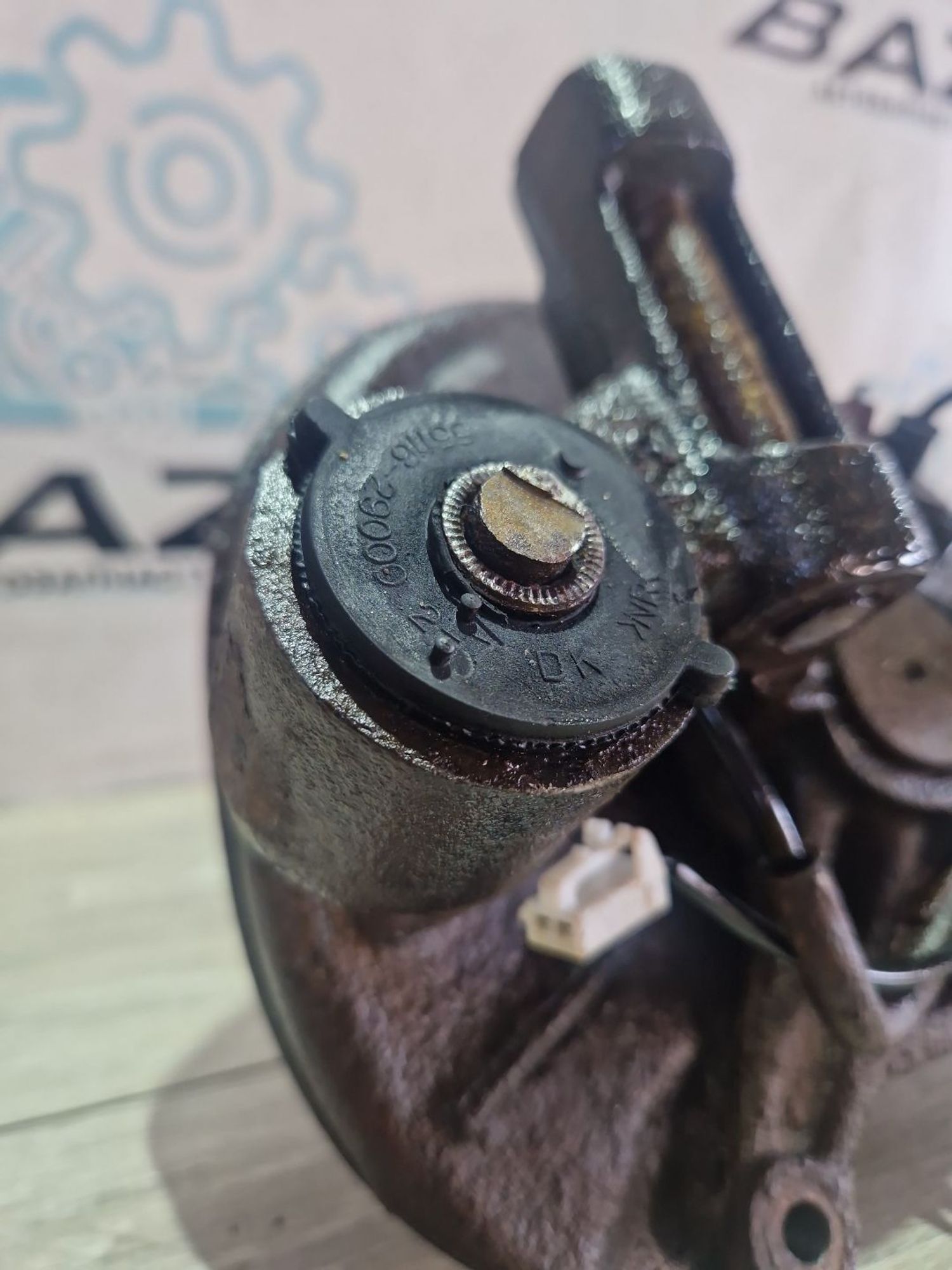 https://ycs.partsauto.market/partsauto-images/thmbs/userImages/0d5a73f363ec19ea8b7d8d6483ce4211/part/2c93d4e3-d7bb-4030-bd25-3a42ebd81184_1786793822498.jpg