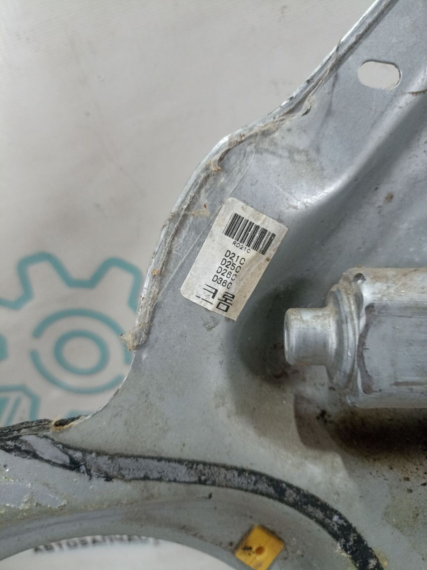 https://ycs.partsauto.market/partsauto-images/thmbs/userImages/0d5a73f363ec19ea8b7d8d6483ce4211/part/30ce268c-ca92-4d15-af83-df5dbcec8a8e_1783506589274.jpg