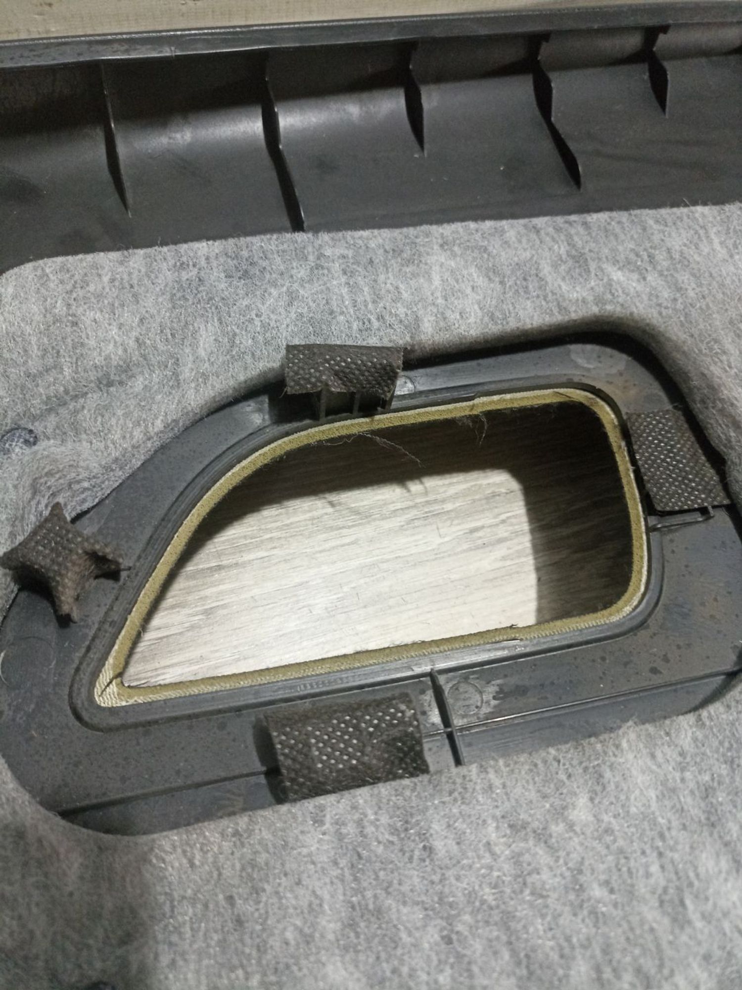 https://ycs.partsauto.market/partsauto-images/thmbs/userImages/0d5a73f363ec19ea8b7d8d6483ce4211/part/30fb13e9-83fa-47ad-98ba-3811fd79cf95_1784624358317.jpg
