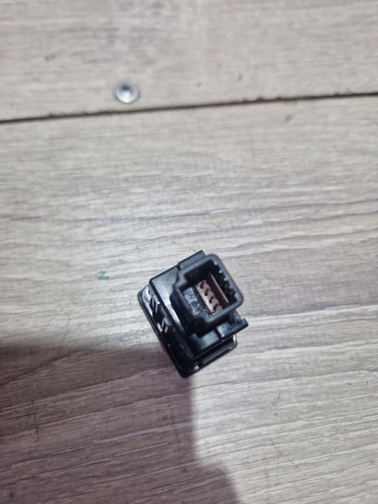 https://ycs.partsauto.market/partsauto-images/thmbs/userImages/0d5a73f363ec19ea8b7d8d6483ce4211/part/310761e8-9ba2-42b9-93c5-bfb3e3677286_1787735244498.jpg