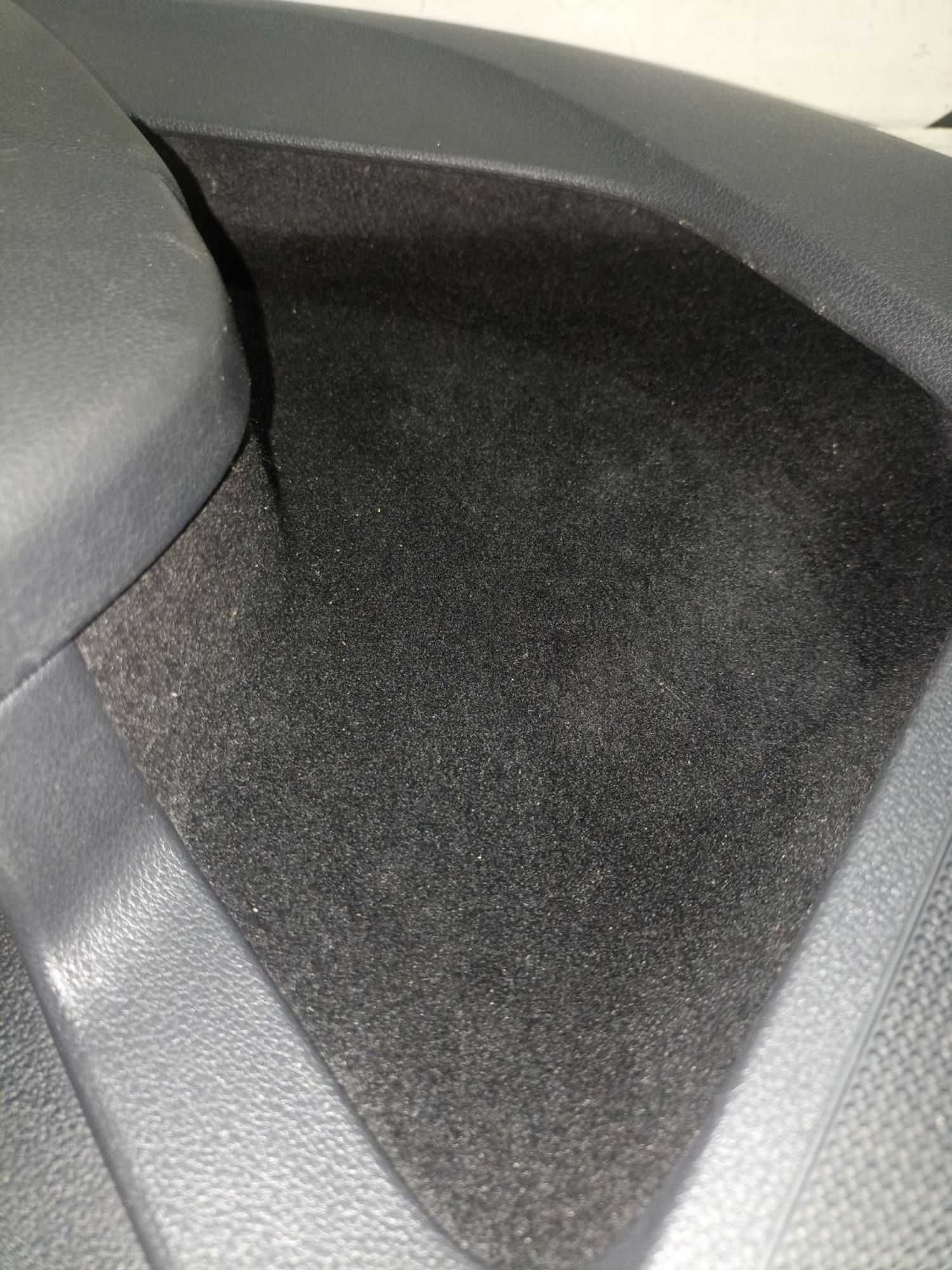https://ycs.partsauto.market/partsauto-images/thmbs/userImages/0d5a73f363ec19ea8b7d8d6483ce4211/part/32cdc586-2b06-44b7-9df1-72f800e43818_1784801335958.jpg