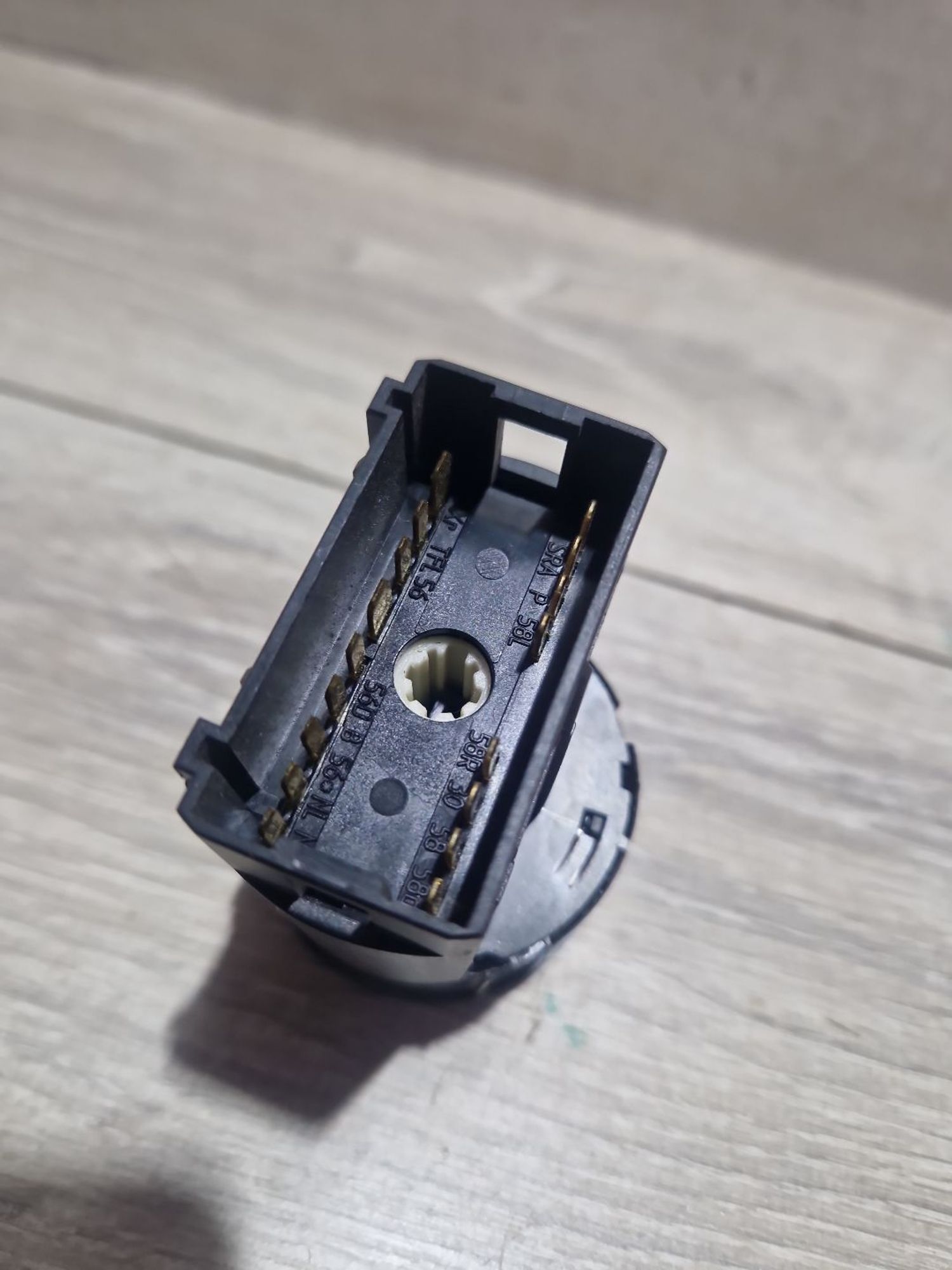 https://ycs.partsauto.market/partsauto-images/thmbs/userImages/0d5a73f363ec19ea8b7d8d6483ce4211/part/344ad5fe-50d3-4f8f-b72d-cb1810661ac2_1787308832591.jpg