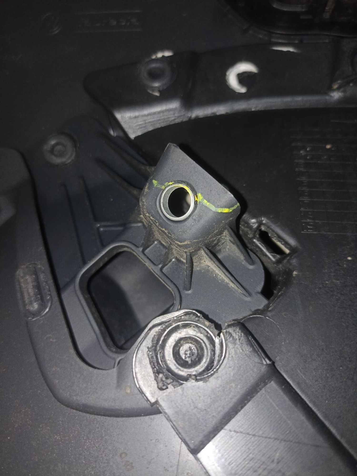 https://ycs.partsauto.market/partsauto-images/thmbs/userImages/0d5a73f363ec19ea8b7d8d6483ce4211/part/35f61c27-be4e-4d3a-9b19-e2d6f33e9d5b_1784710964425.jpg