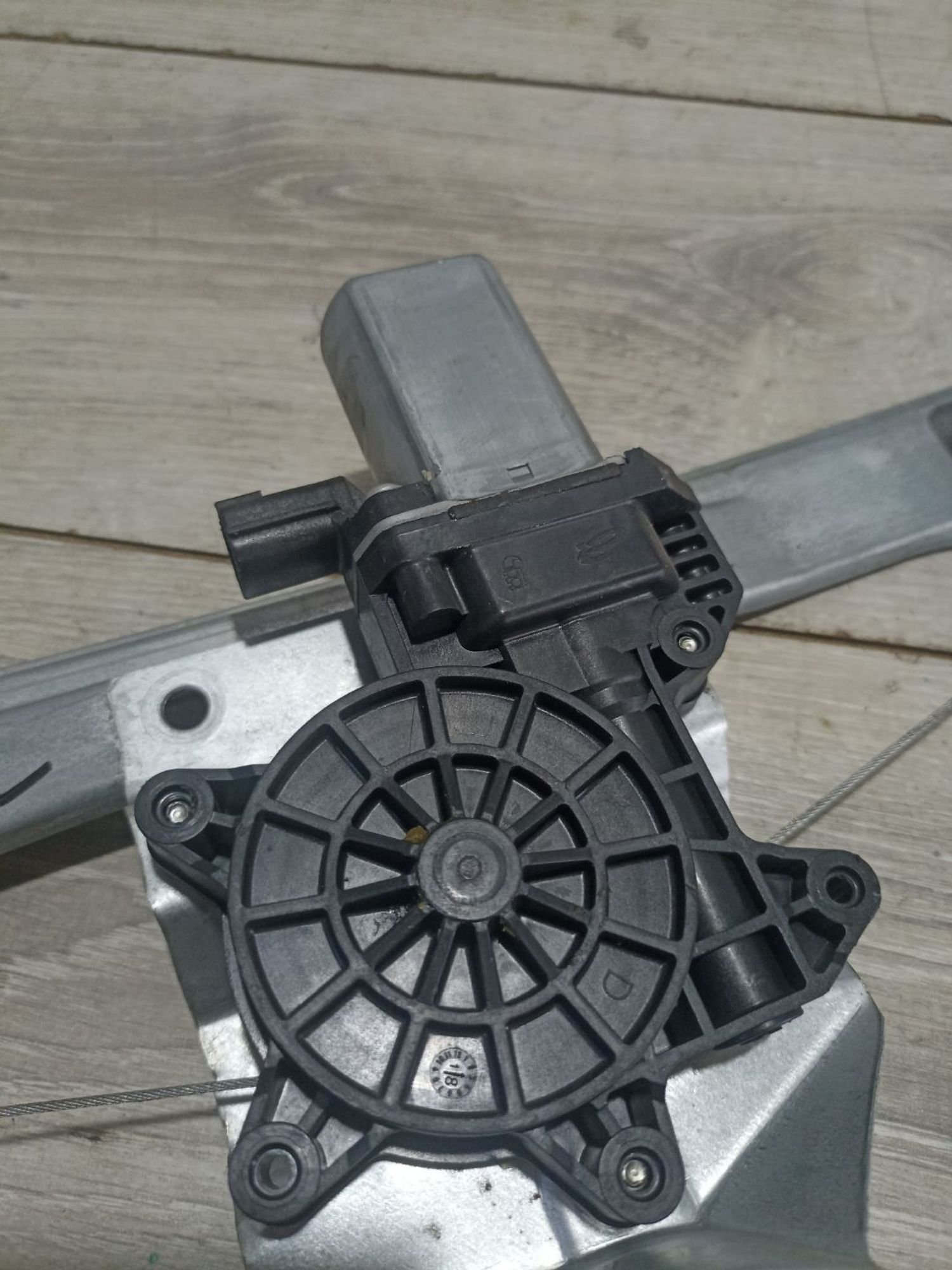 https://ycs.partsauto.market/partsauto-images/thmbs/userImages/0d5a73f363ec19ea8b7d8d6483ce4211/part/36c1d832-e40a-4613-8fa5-851410d7933e_1784035163207.jpg