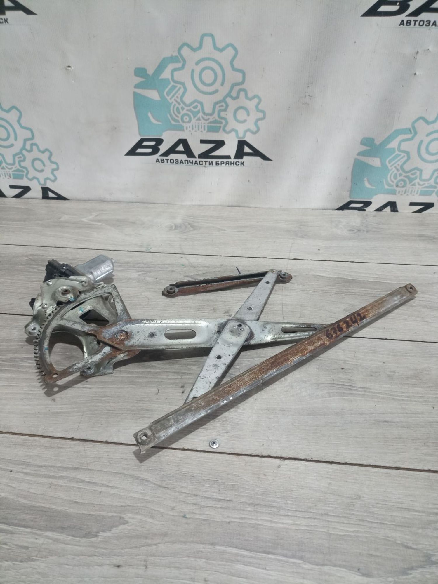 https://ycs.partsauto.market/partsauto-images/thmbs/userImages/0d5a73f363ec19ea8b7d8d6483ce4211/part/36d99f18-db32-44fb-bd17-d24bec95b9aa_1784040579905.jpg