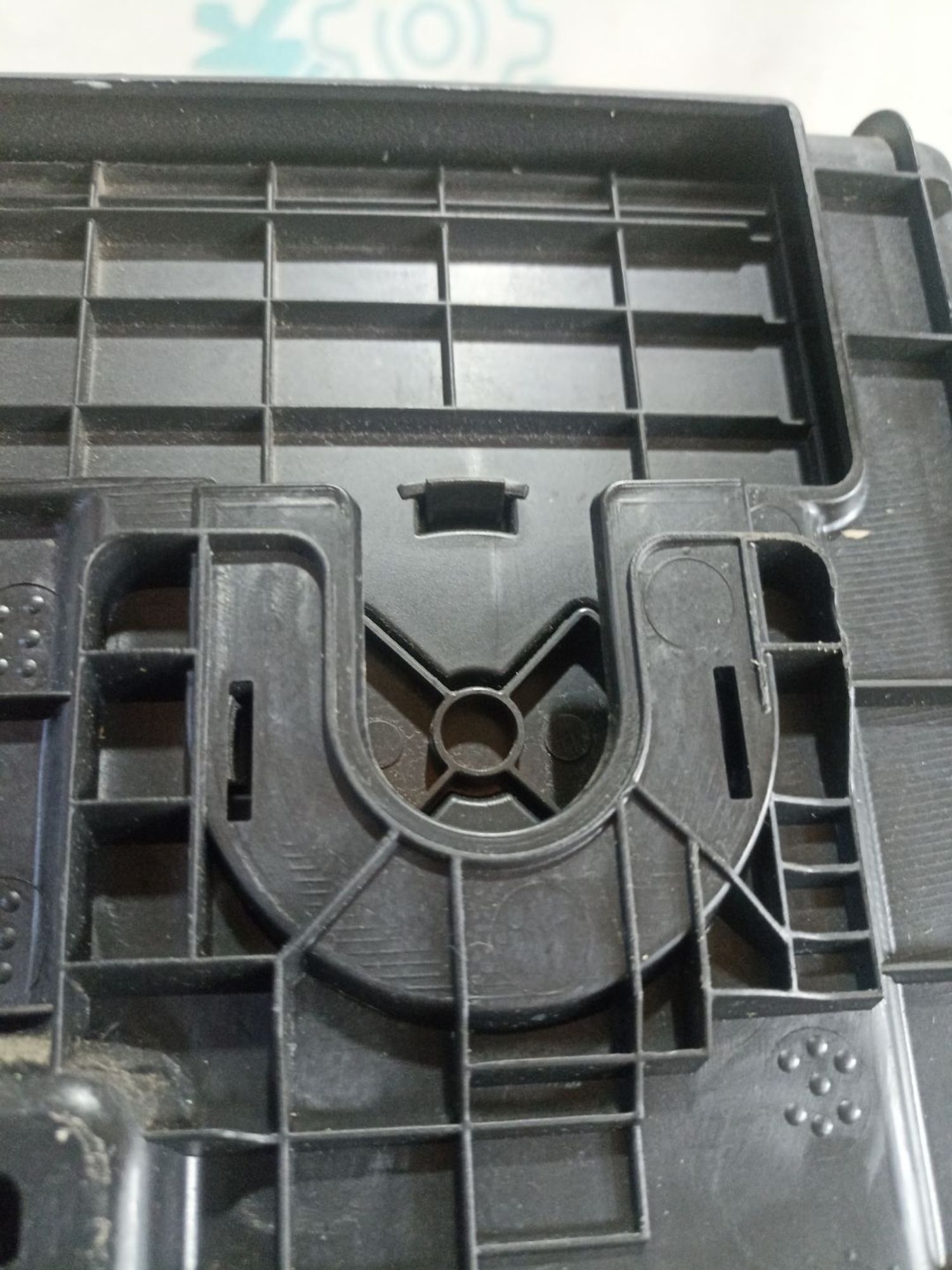https://ycs.partsauto.market/partsauto-images/thmbs/userImages/0d5a73f363ec19ea8b7d8d6483ce4211/part/37a5a64b-c0dd-4523-a15b-09d80cd39ea1_1784299492726.jpg