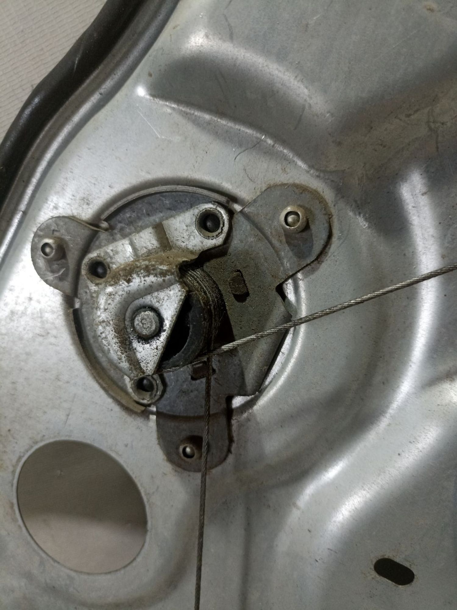 https://ycs.partsauto.market/partsauto-images/thmbs/userImages/0d5a73f363ec19ea8b7d8d6483ce4211/part/37d9da0d-c320-40c8-bce0-e61f3541bacb_1783519805314.jpg