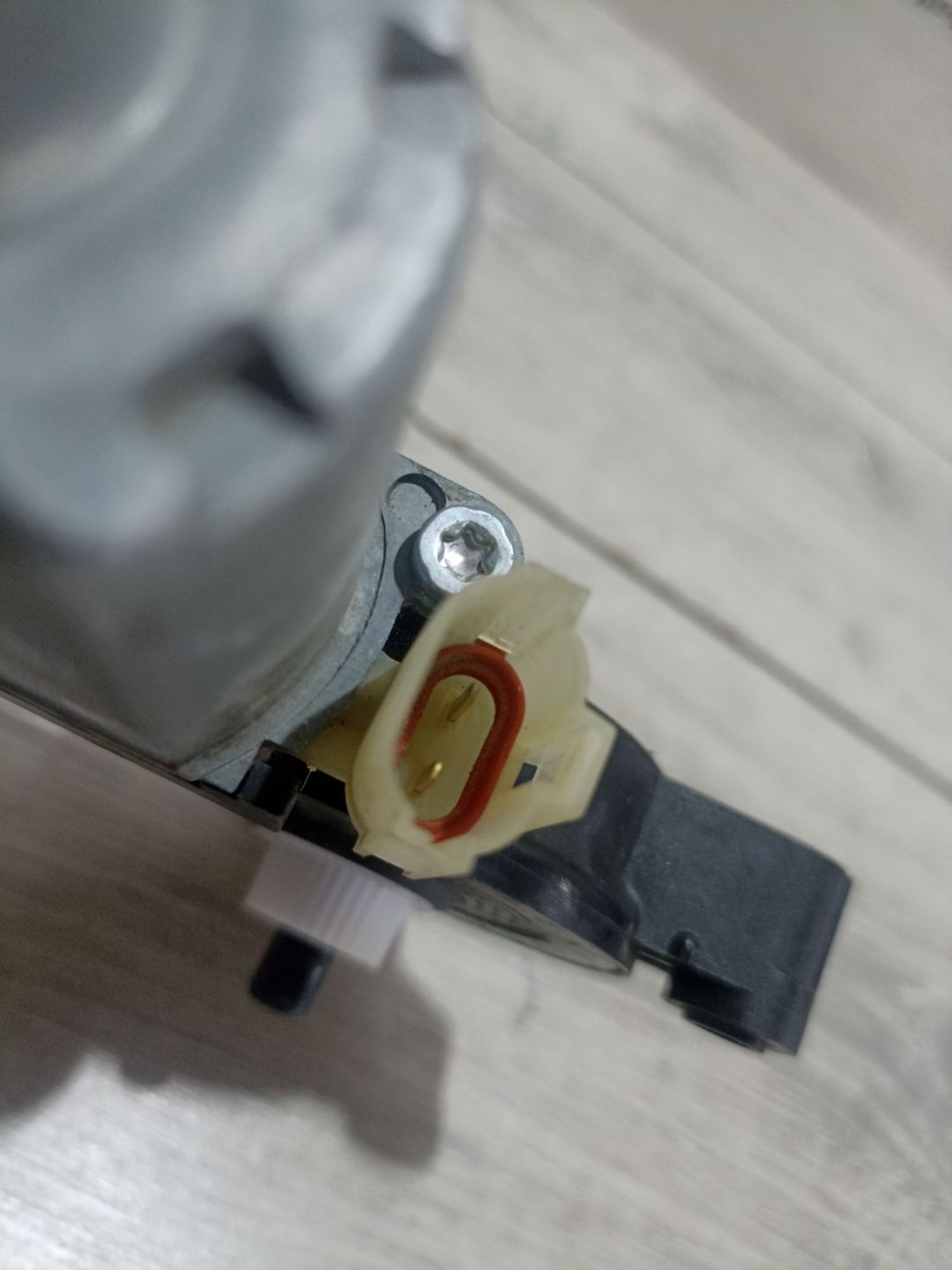 https://ycs.partsauto.market/partsauto-images/thmbs/userImages/0d5a73f363ec19ea8b7d8d6483ce4211/part/3a25a813-af57-4b55-ab66-1c247728b297_1784536583460.jpg