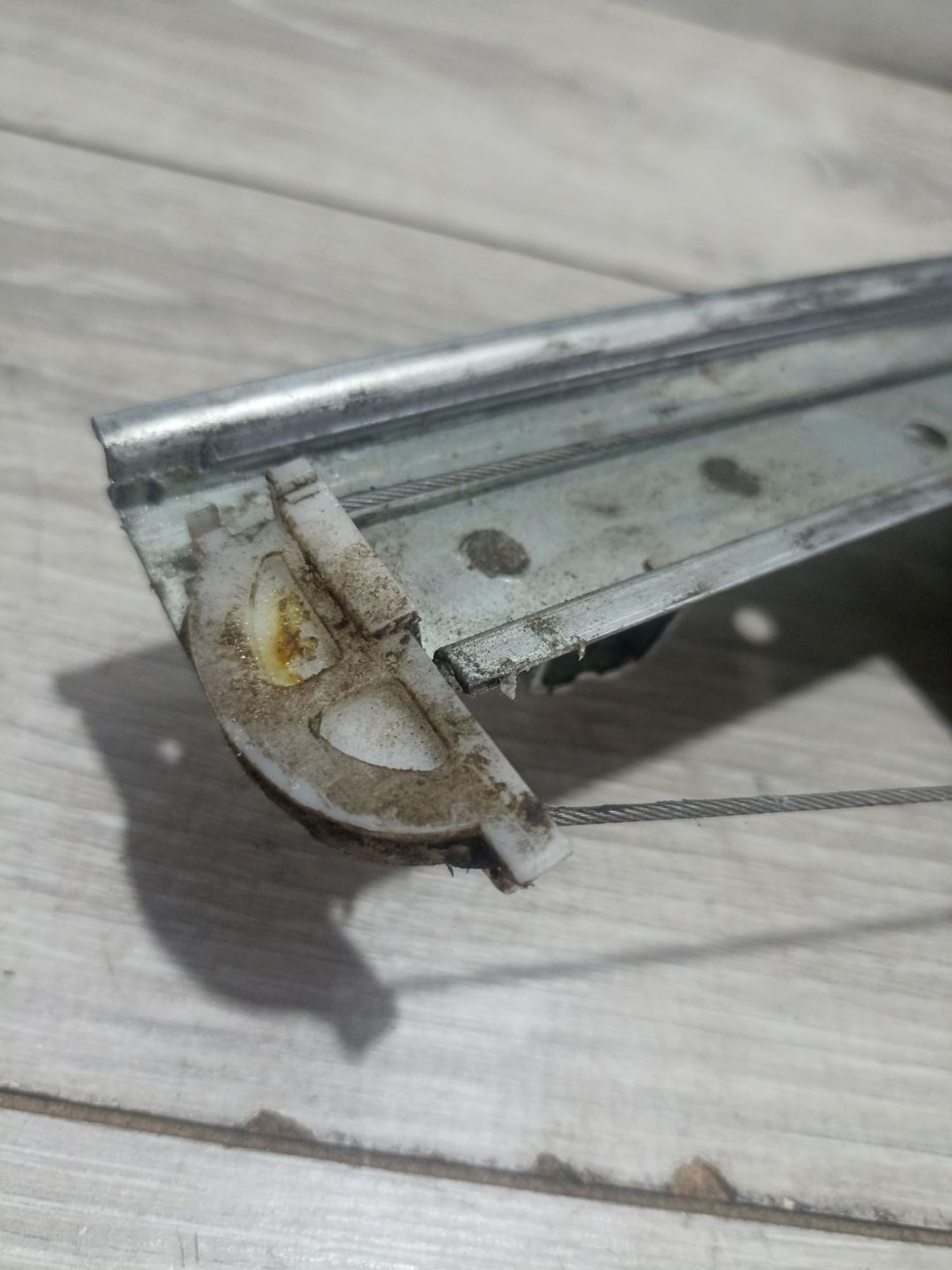 https://ycs.partsauto.market/partsauto-images/thmbs/userImages/0d5a73f363ec19ea8b7d8d6483ce4211/part/3a5e3c97-05bc-4782-af73-d1f584f5cdd4_1784018632170.jpg
