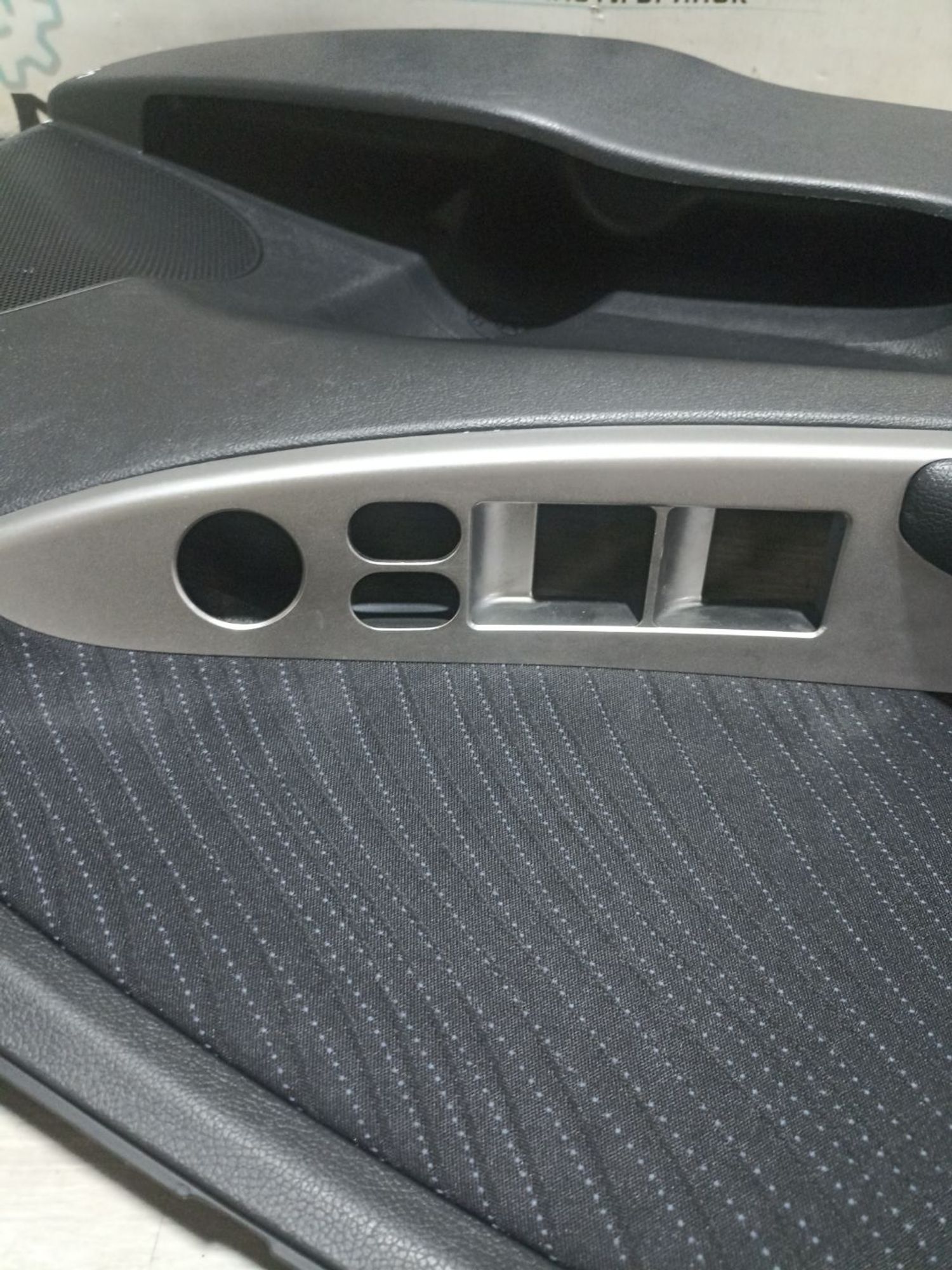 https://ycs.partsauto.market/partsauto-images/thmbs/userImages/0d5a73f363ec19ea8b7d8d6483ce4211/part/3b9fa18b-5f11-4d70-9db2-701429def42a_1785237410060.jpg