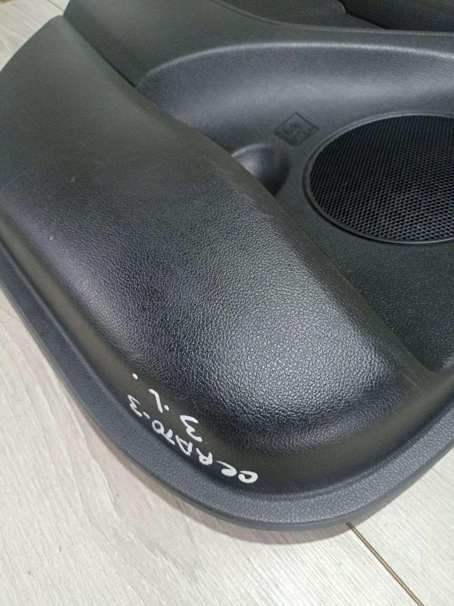https://ycs.partsauto.market/partsauto-images/thmbs/userImages/0d5a73f363ec19ea8b7d8d6483ce4211/part/3be0b10e-683a-4c3f-ba89-f2773d586c06_1784551191058.jpg