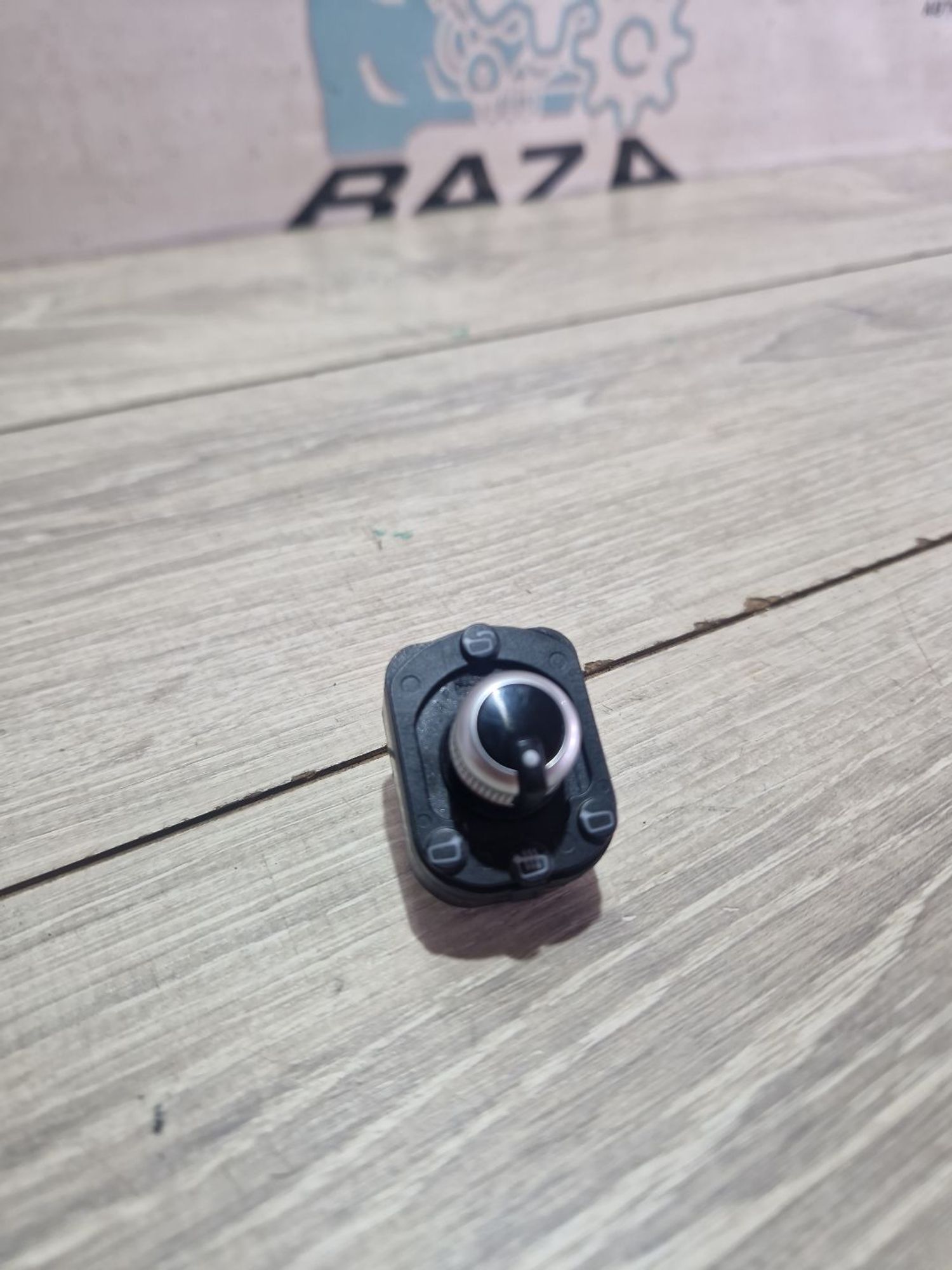 https://ycs.partsauto.market/partsauto-images/thmbs/userImages/0d5a73f363ec19ea8b7d8d6483ce4211/part/3c86252e-453d-4a55-bad8-b48191d1acc0_1787575474702.jpg
