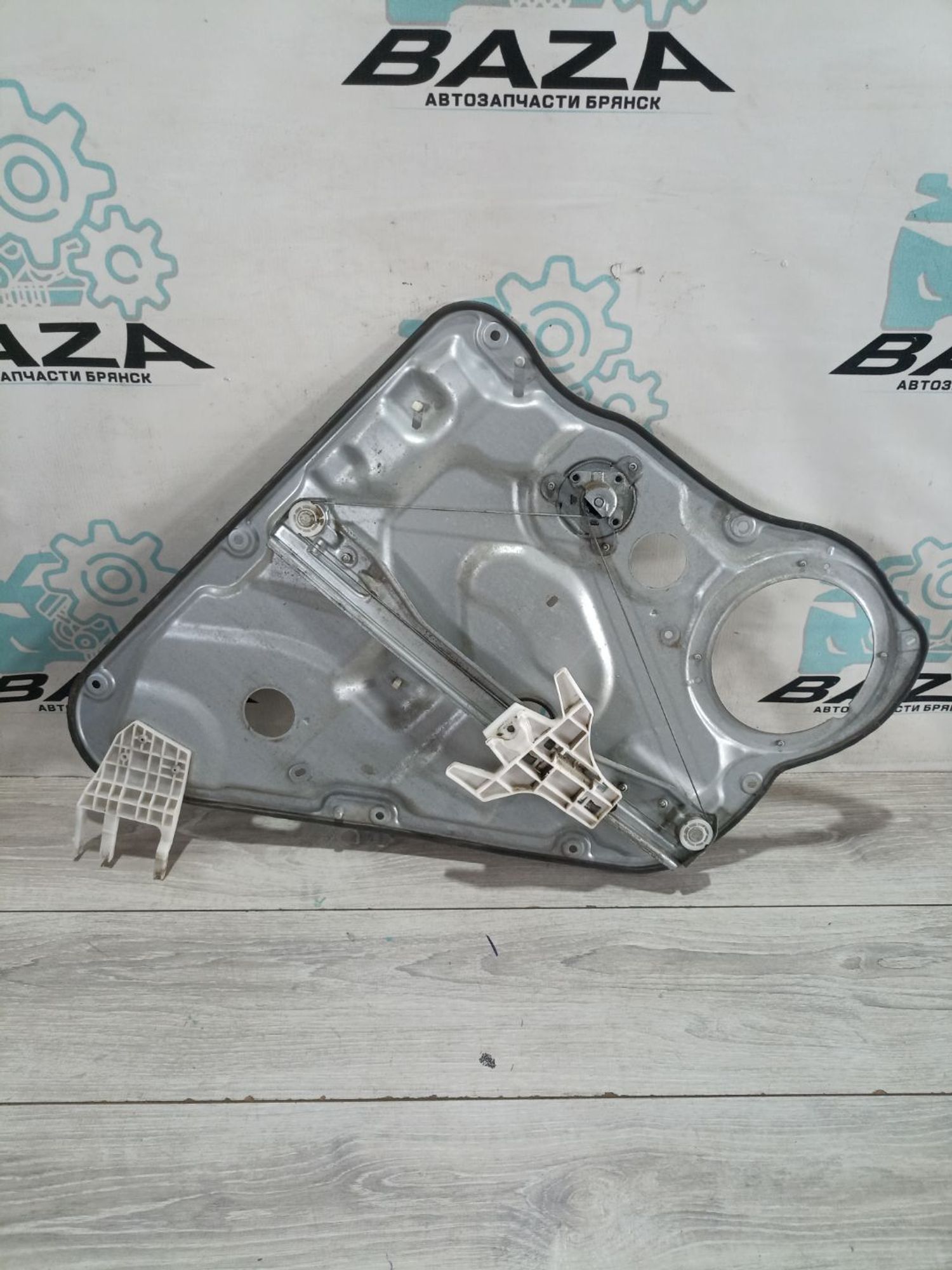 https://ycs.partsauto.market/partsauto-images/thmbs/userImages/0d5a73f363ec19ea8b7d8d6483ce4211/part/426d6e6c-8b81-4148-a270-2dae73d49f7c_1783348734159.jpg