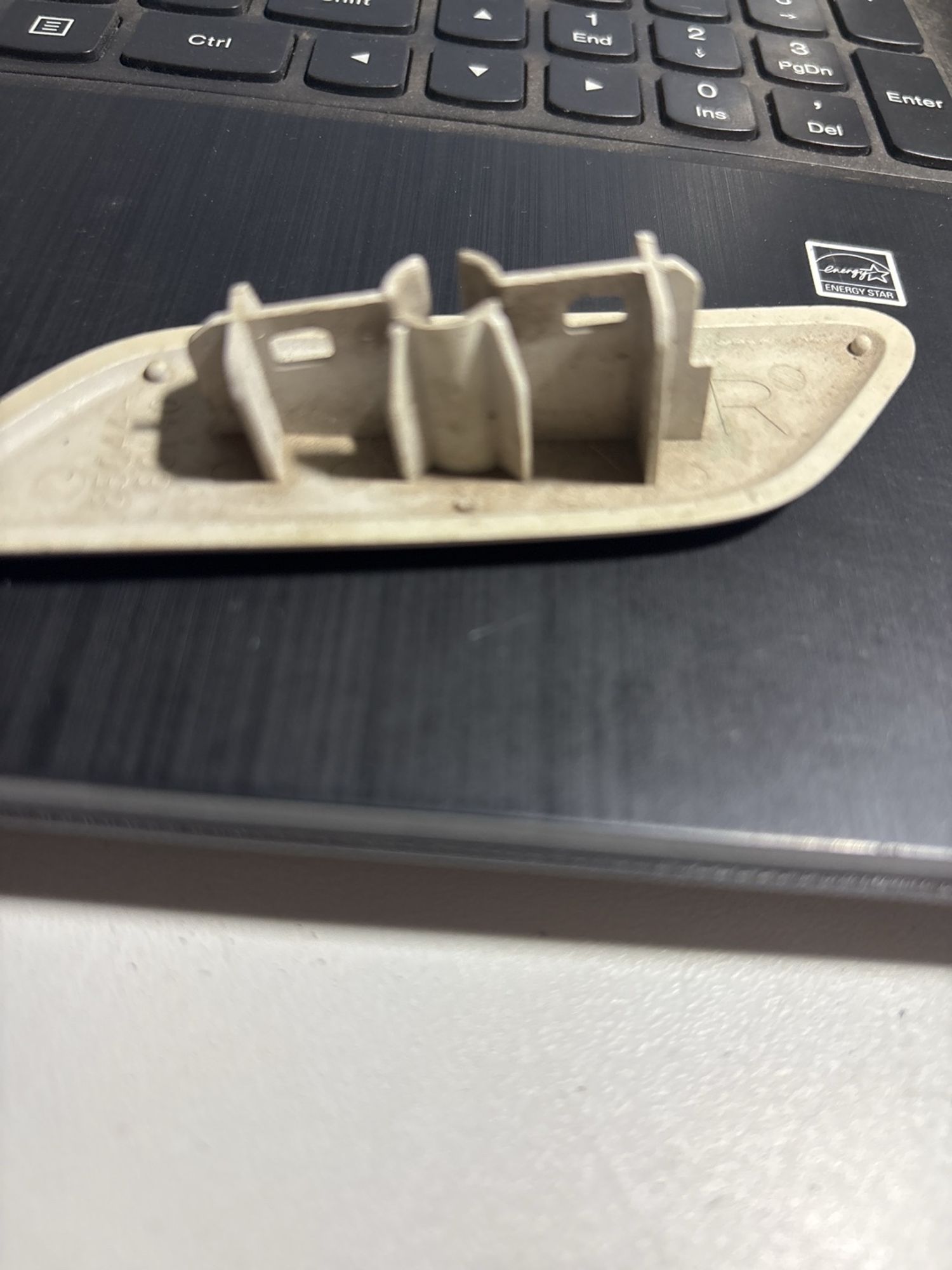 https://ycs.partsauto.market/partsauto-images/thmbs/userImages/0d5a73f363ec19ea8b7d8d6483ce4211/part/42bf6f28-9579-4859-a0af-7fb6454c4112_1783933839789.jpg