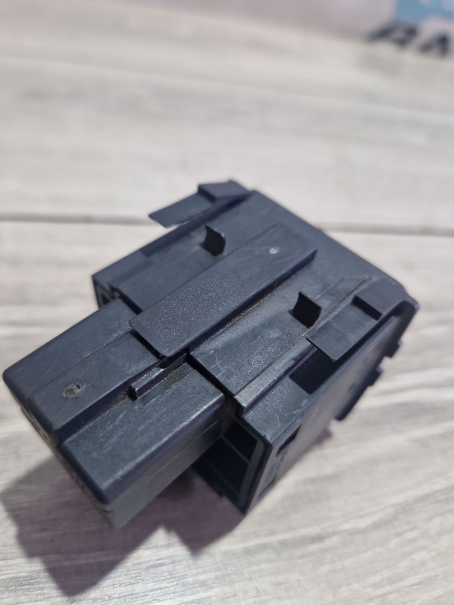 https://ycs.partsauto.market/partsauto-images/thmbs/userImages/0d5a73f363ec19ea8b7d8d6483ce4211/part/43c53c35-8fae-4502-8a4b-31dad53cec36_1787400175717.jpg