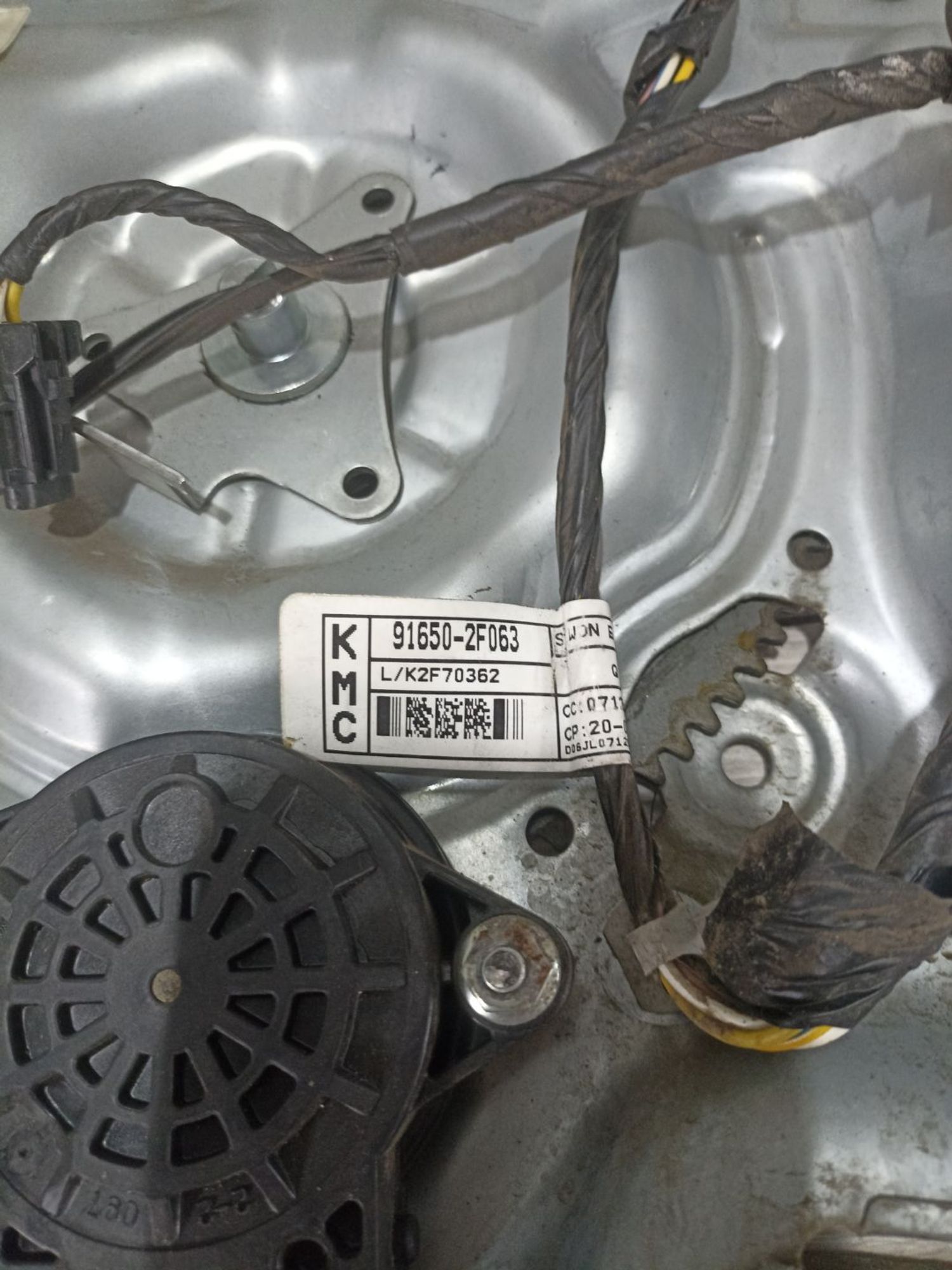 https://ycs.partsauto.market/partsauto-images/thmbs/userImages/0d5a73f363ec19ea8b7d8d6483ce4211/part/43f4e828-c8e4-4221-a550-325d250d2430_1783168407181.jpg