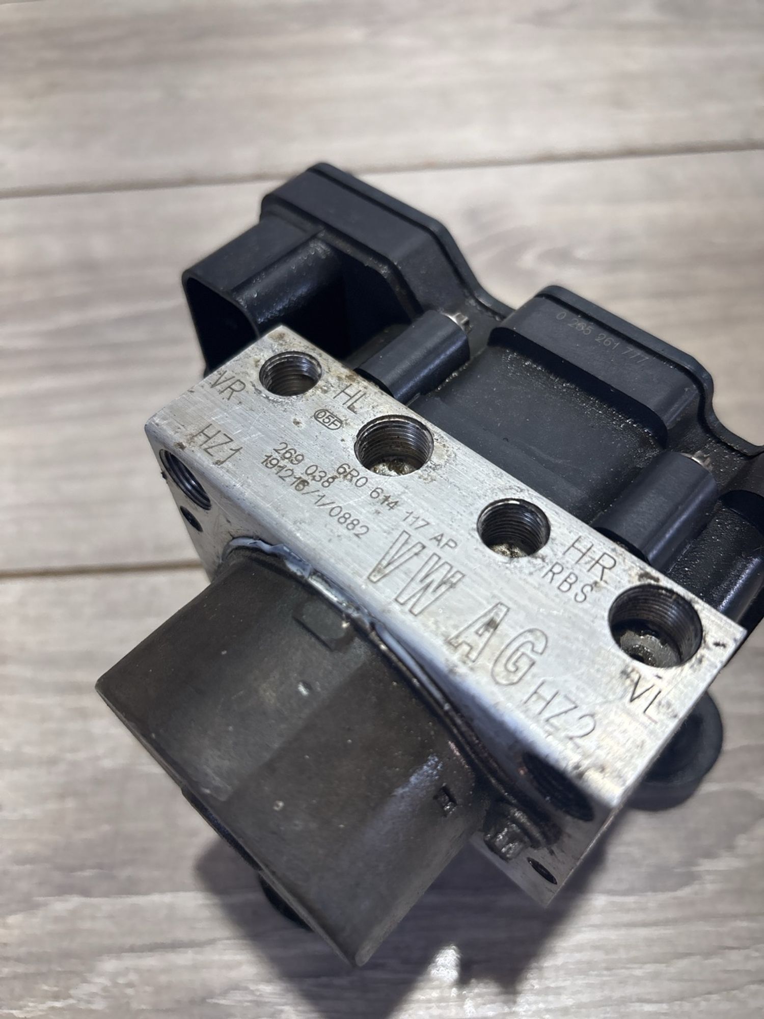 https://ycs.partsauto.market/partsauto-images/thmbs/userImages/0d5a73f363ec19ea8b7d8d6483ce4211/part/44134f46-364a-438f-a016-fa151aef4159_1779524792757.jpg
