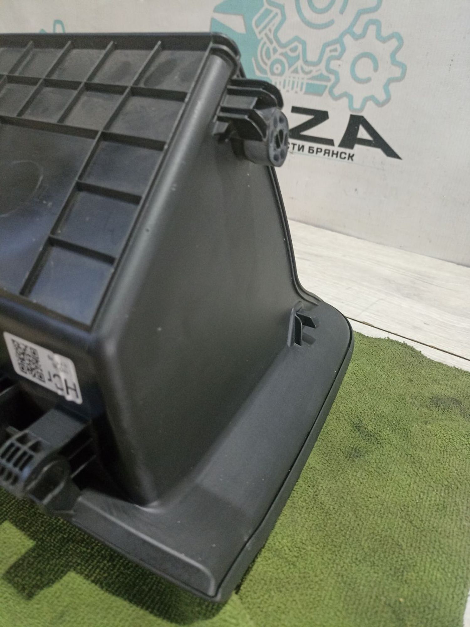 https://ycs.partsauto.market/partsauto-images/thmbs/userImages/0d5a73f363ec19ea8b7d8d6483ce4211/part/44810832-ffd2-4d6e-be14-3857bd6cf433_1784207304252.jpg