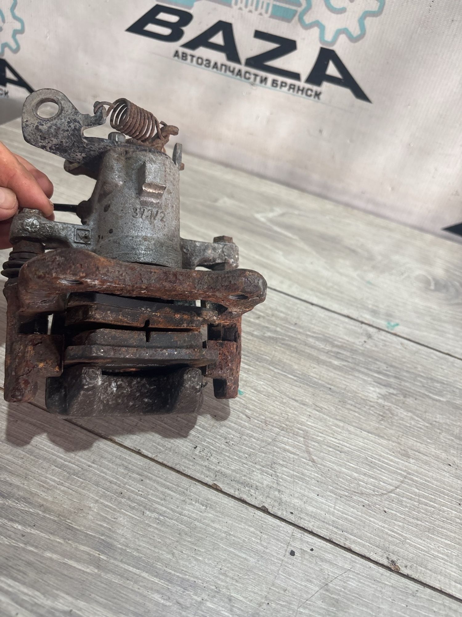 https://ycs.partsauto.market/partsauto-images/thmbs/userImages/0d5a73f363ec19ea8b7d8d6483ce4211/part/47bc95e8-6b6a-4836-8842-52915322e5ee_1779203775373.jpg