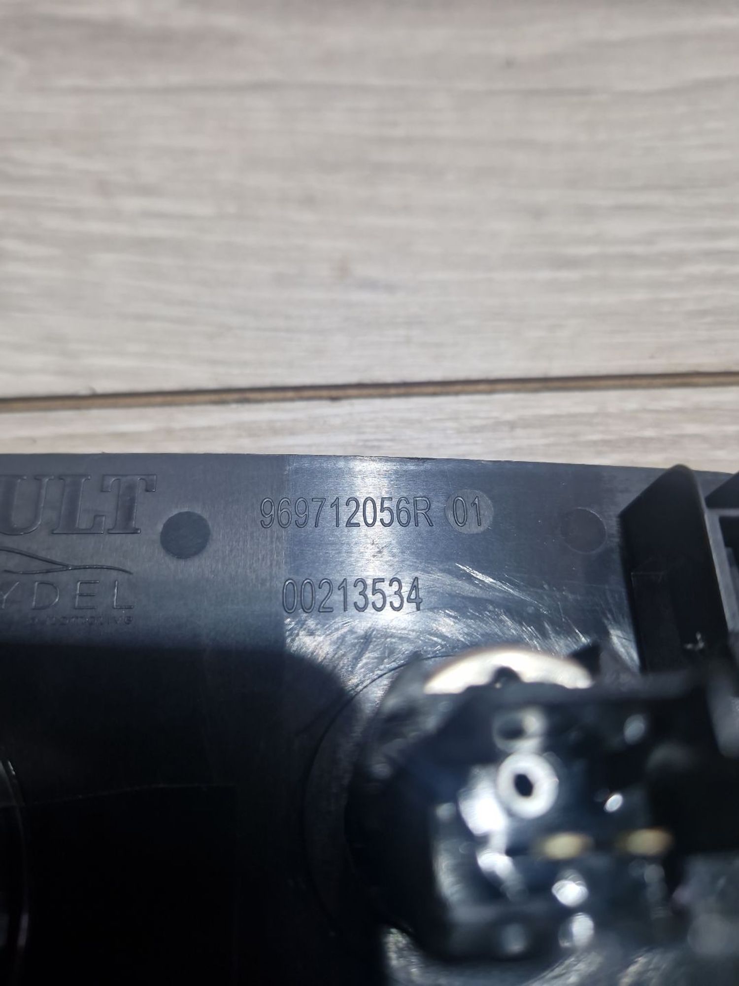 https://ycs.partsauto.market/partsauto-images/thmbs/userImages/0d5a73f363ec19ea8b7d8d6483ce4211/part/480b1a56-7348-4a1e-a1c4-6610fe140261_1787907495582.jpg