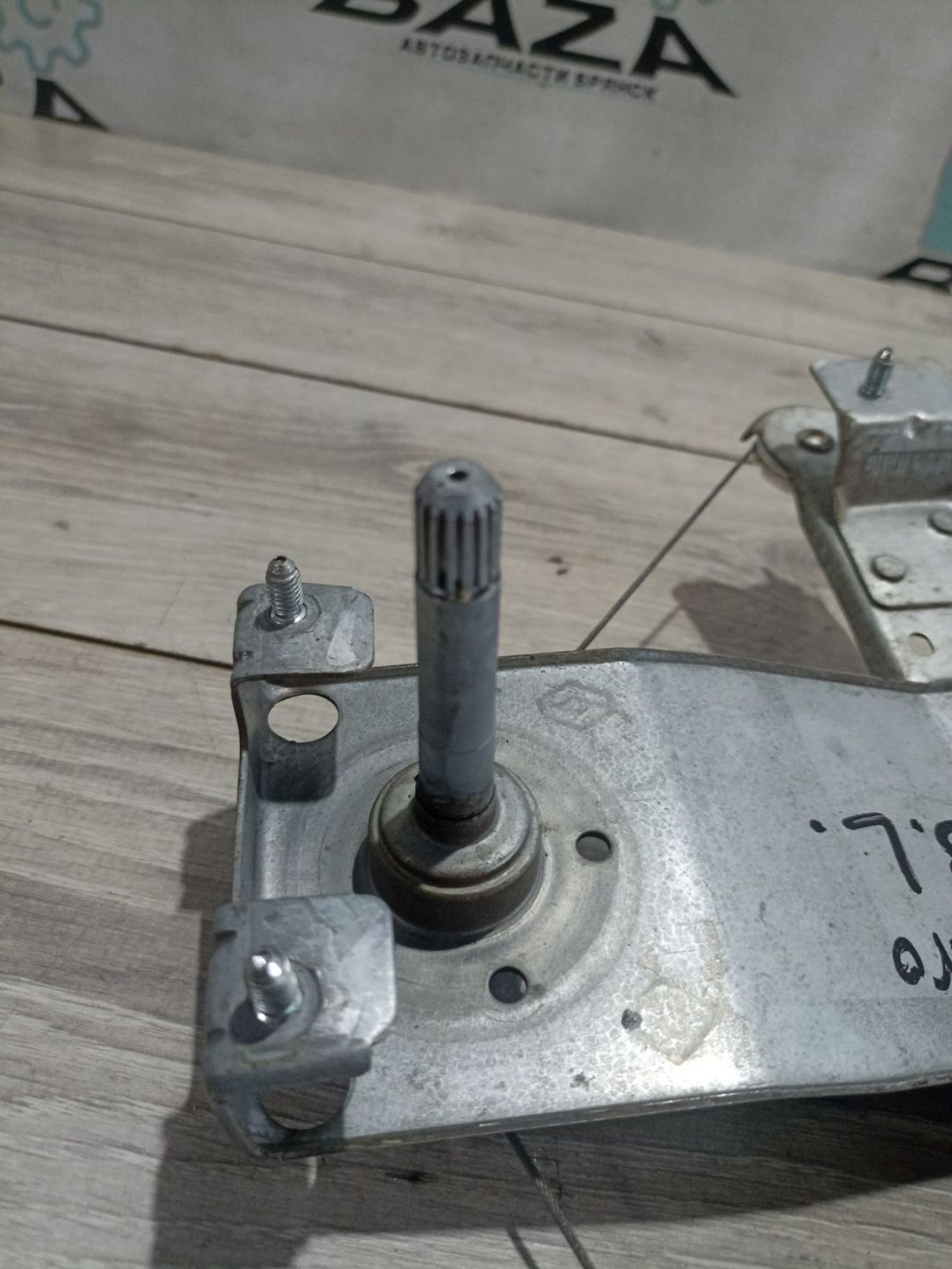 https://ycs.partsauto.market/partsauto-images/thmbs/userImages/0d5a73f363ec19ea8b7d8d6483ce4211/part/48982a13-f0b6-465e-9b2b-48b248146a2a_1784034361508.jpg