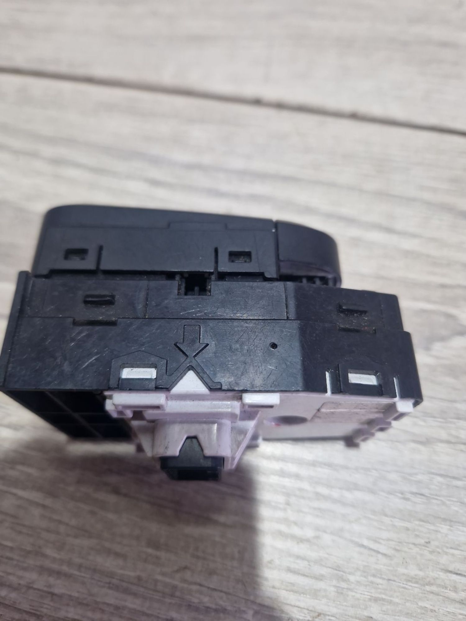 https://ycs.partsauto.market/partsauto-images/thmbs/userImages/0d5a73f363ec19ea8b7d8d6483ce4211/part/489b6af2-a83d-40bf-95ea-ddae062c5fed_1787647515399.jpg
