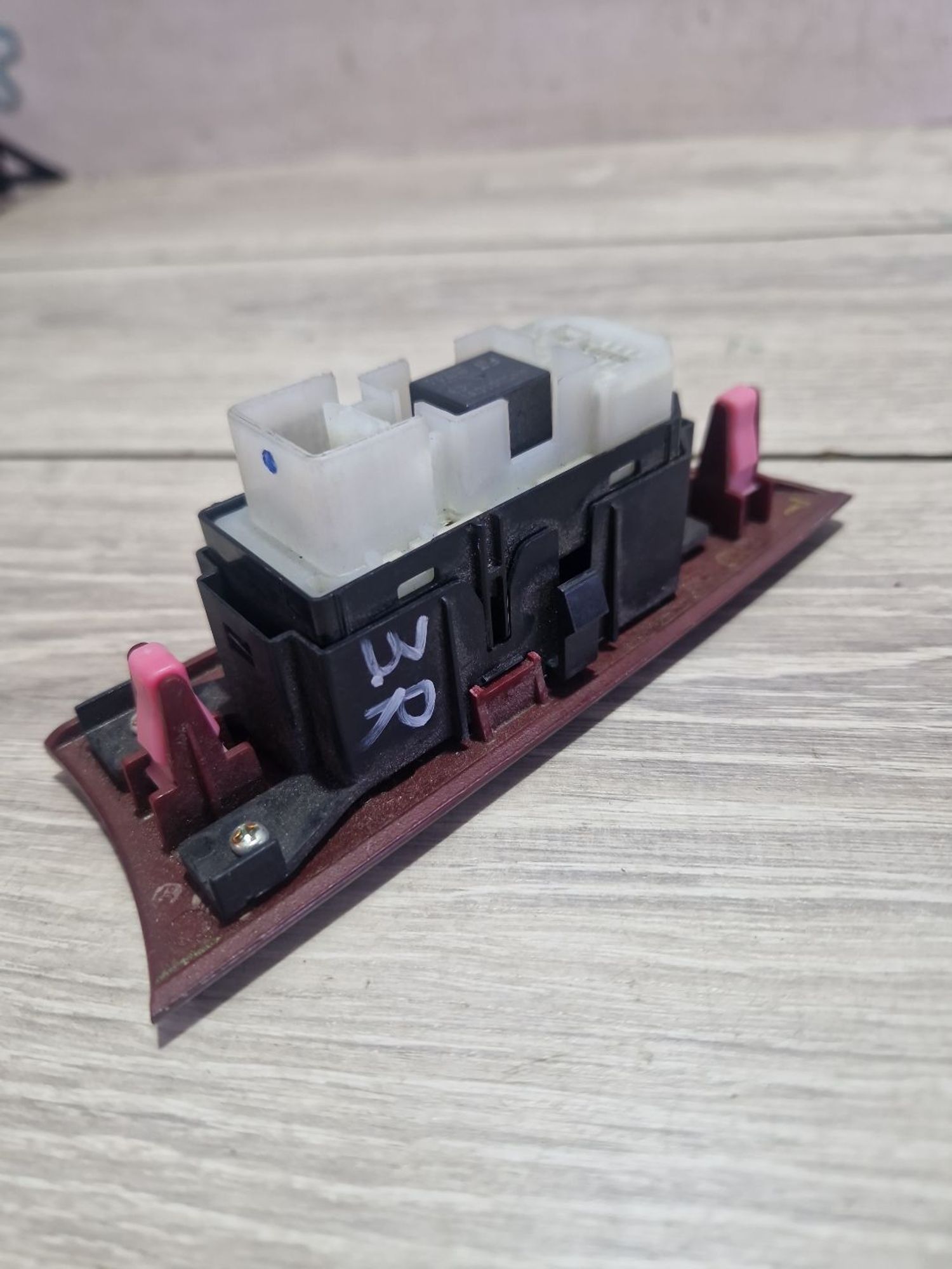 https://ycs.partsauto.market/partsauto-images/thmbs/userImages/0d5a73f363ec19ea8b7d8d6483ce4211/part/490db4d1-dcb8-4fc4-9b1b-1d2b2b267f71_1787384376234.jpg