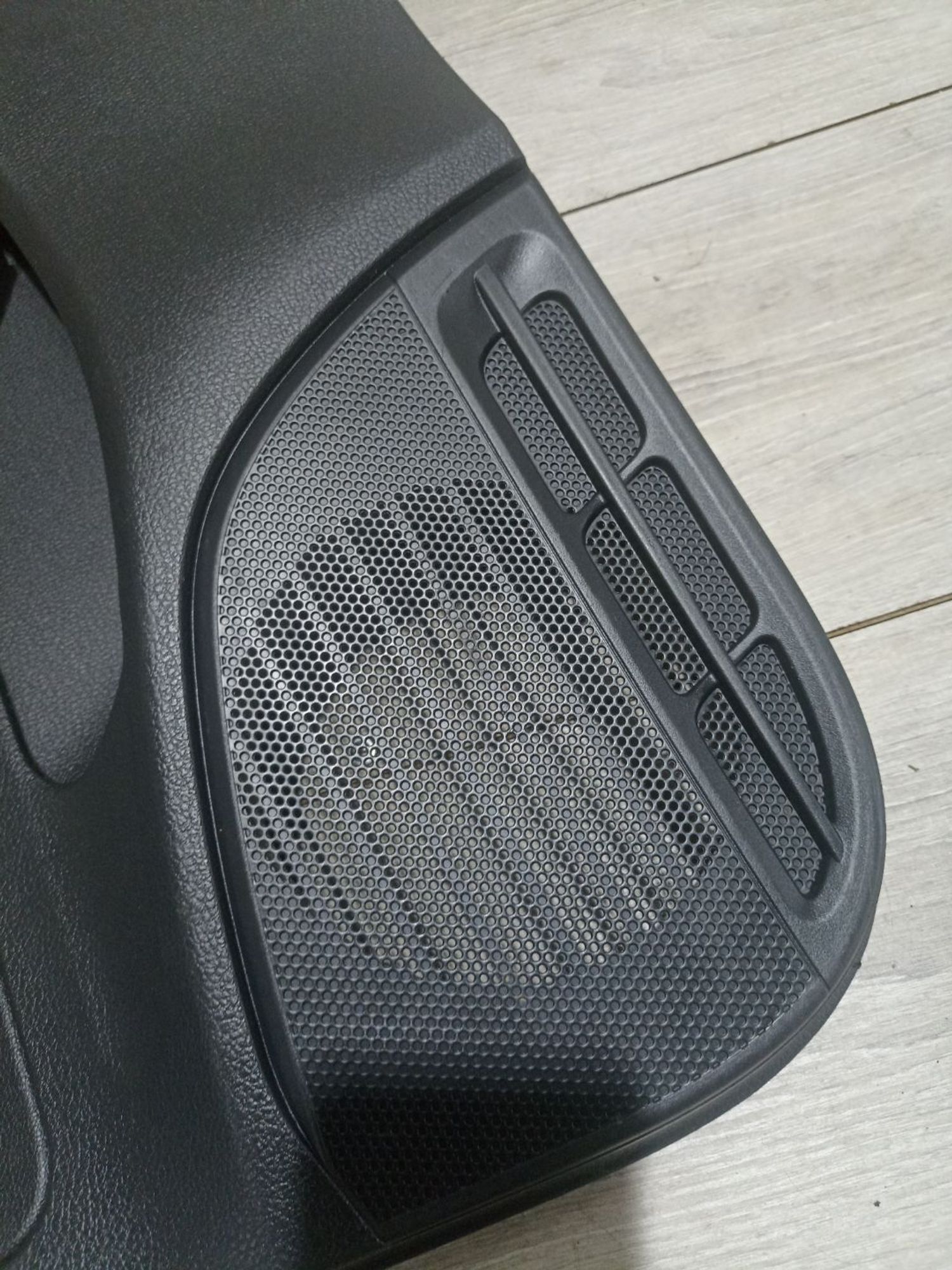 https://ycs.partsauto.market/partsauto-images/thmbs/userImages/0d5a73f363ec19ea8b7d8d6483ce4211/part/49206bb0-ac6f-460c-9a59-fa29f1751a9e_1784725273539.jpg