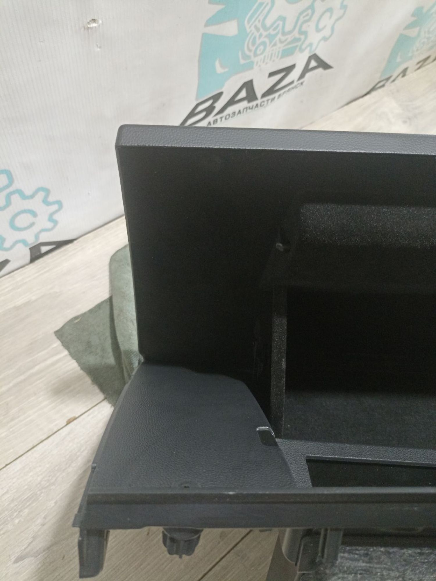 https://ycs.partsauto.market/partsauto-images/thmbs/userImages/0d5a73f363ec19ea8b7d8d6483ce4211/part/49c16f91-c554-4d43-b349-dbc16e3f024c_1784210358696.jpg