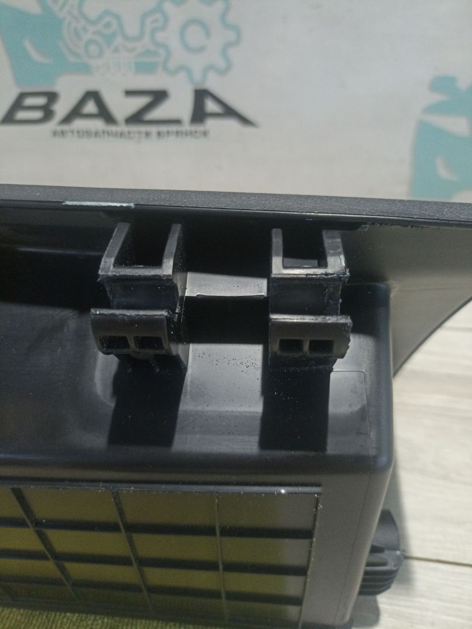 https://ycs.partsauto.market/partsauto-images/thmbs/userImages/0d5a73f363ec19ea8b7d8d6483ce4211/part/4aa41560-d95f-4341-852f-5c86888c47bf_1784283854544.jpg