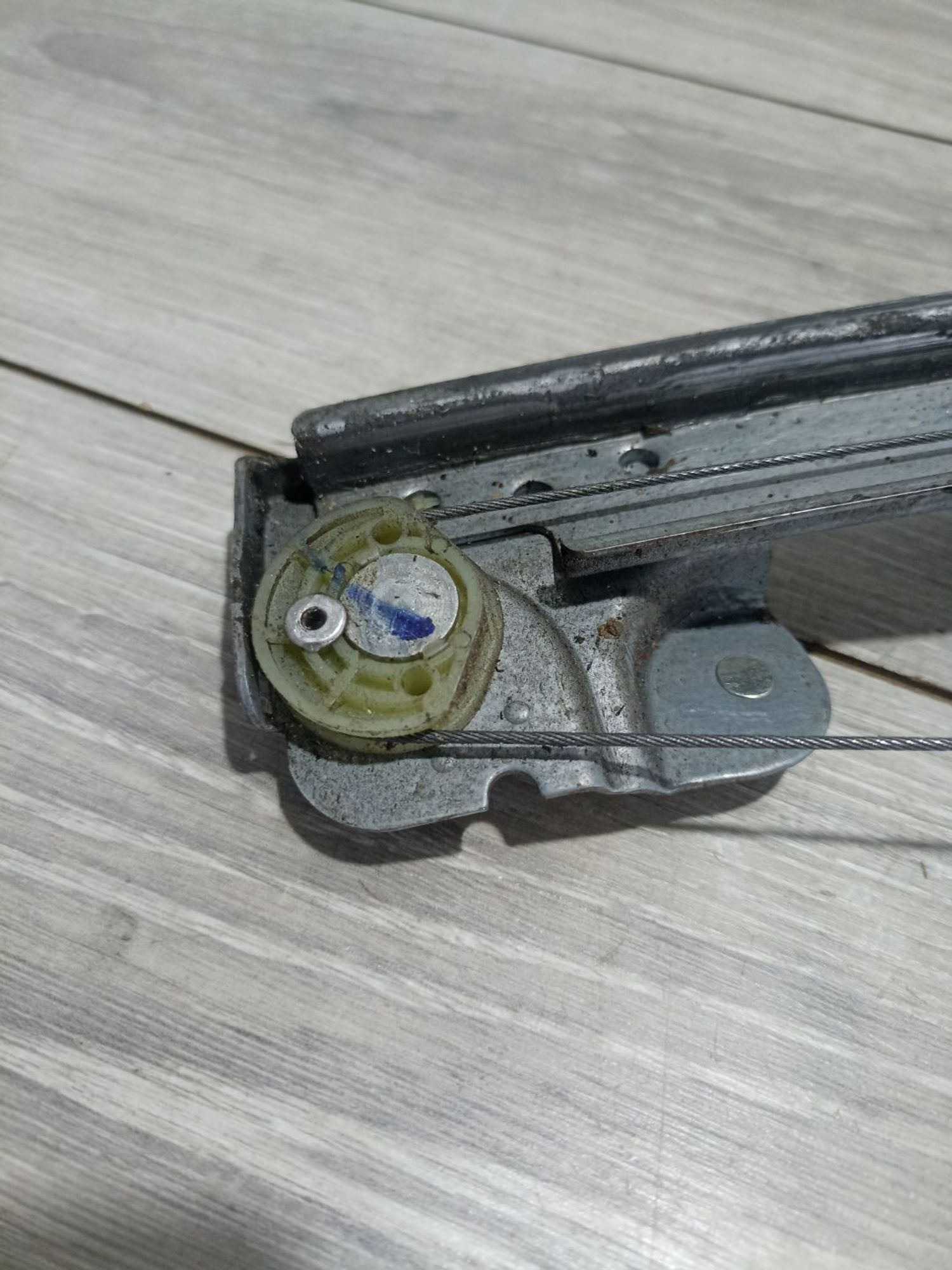 https://ycs.partsauto.market/partsauto-images/thmbs/userImages/0d5a73f363ec19ea8b7d8d6483ce4211/part/4af7a2da-df24-44c9-9258-d54875a21fb4_1783940391854.jpg