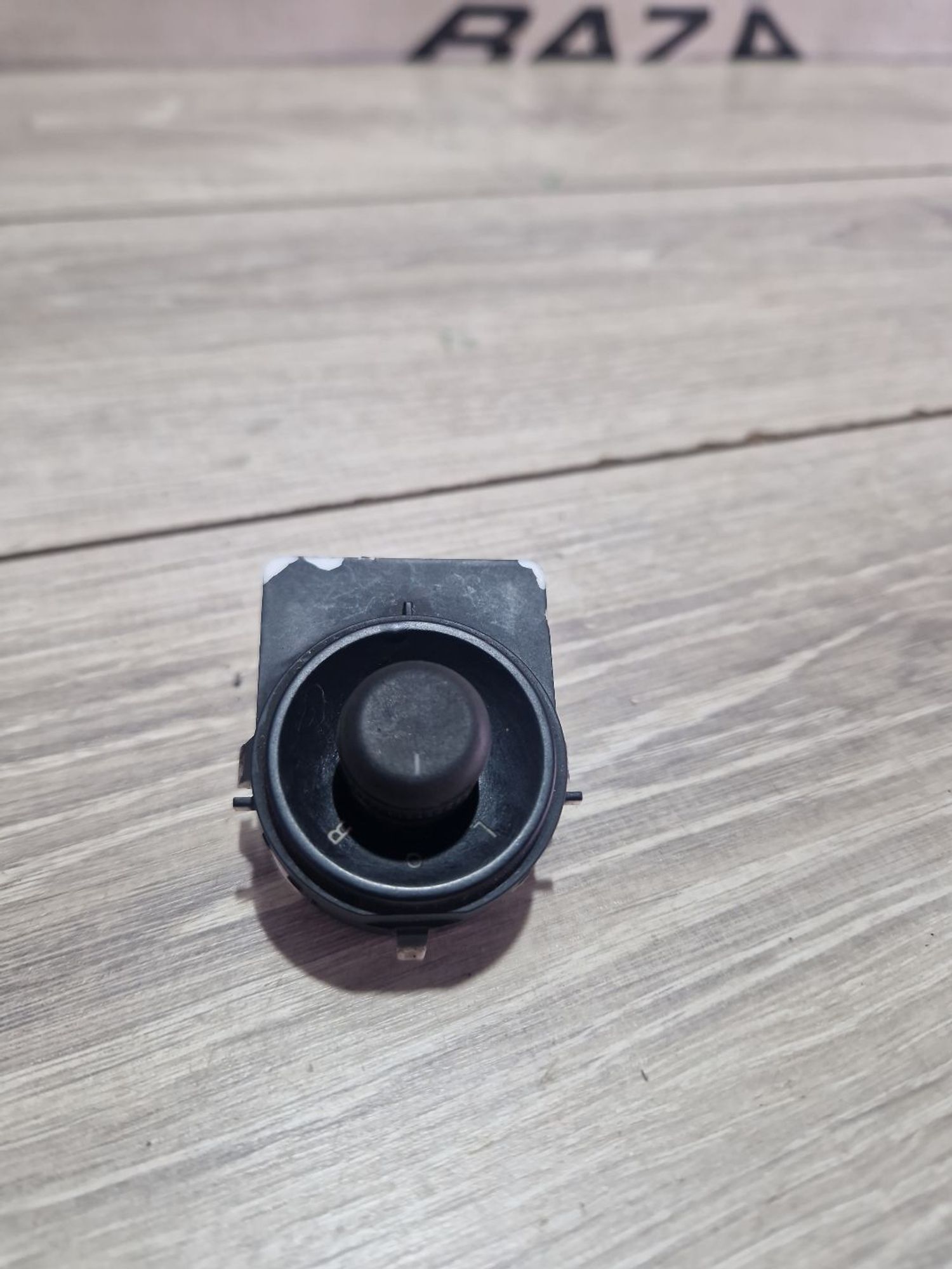 https://ycs.partsauto.market/partsauto-images/thmbs/userImages/0d5a73f363ec19ea8b7d8d6483ce4211/part/4af87871-d999-47ff-8126-0b6b2982c703_1787568889413.jpg