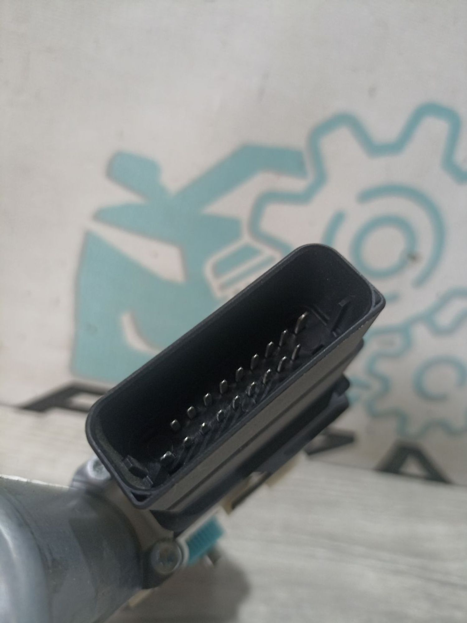 https://ycs.partsauto.market/partsauto-images/thmbs/userImages/0d5a73f363ec19ea8b7d8d6483ce4211/part/4d8183ca-eb2c-4330-ab73-c16b241f989e_1783335937489.jpg