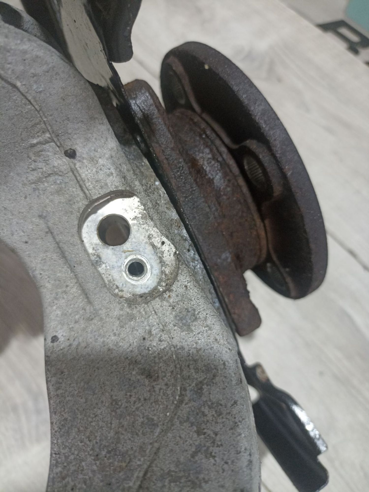 https://ycs.partsauto.market/partsauto-images/thmbs/userImages/0d5a73f363ec19ea8b7d8d6483ce4211/part/4dc7c769-f10f-4441-ab41-453133bfaf43_1783672991910.jpg