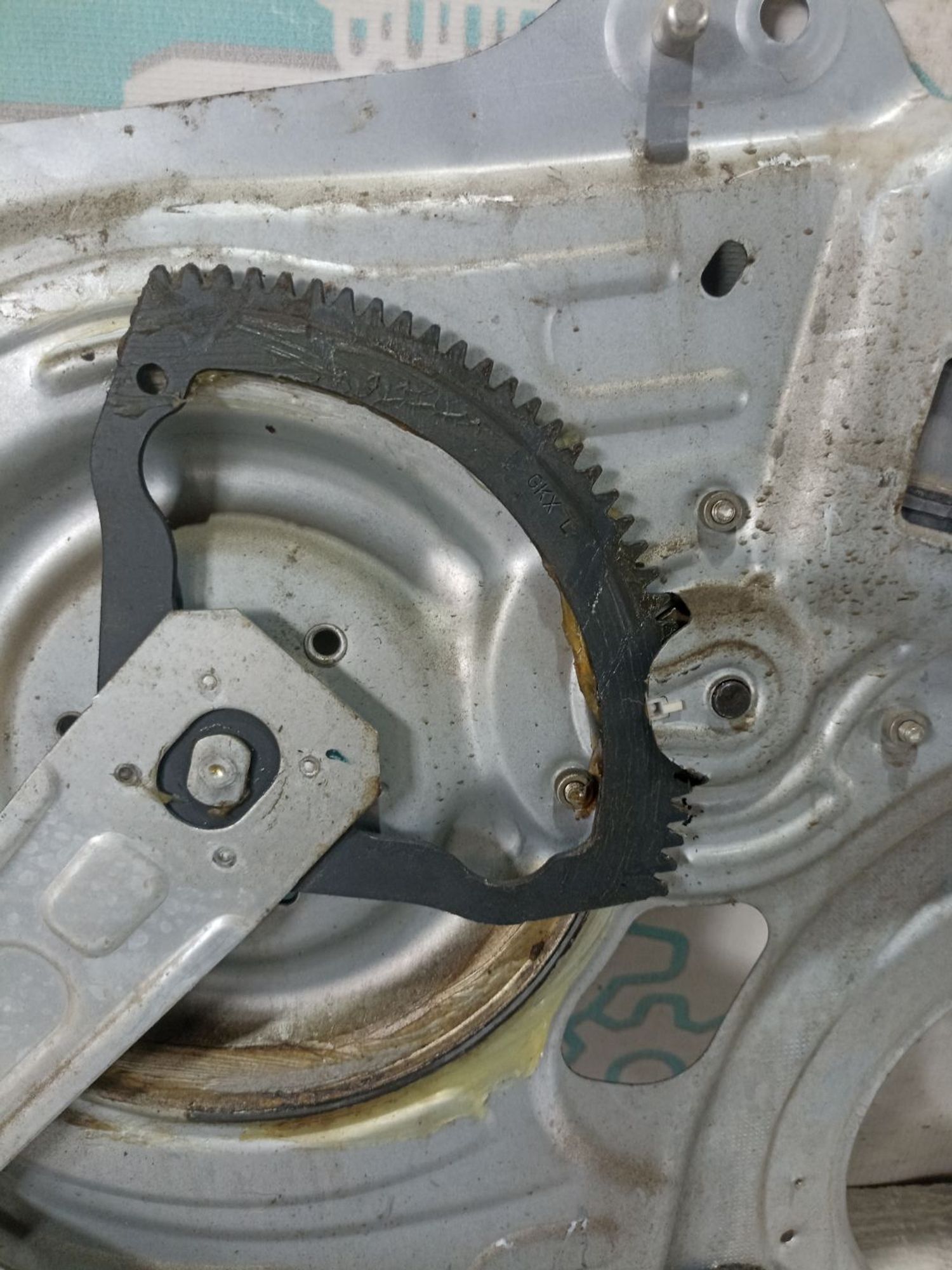 https://ycs.partsauto.market/partsauto-images/thmbs/userImages/0d5a73f363ec19ea8b7d8d6483ce4211/part/4e00814e-b898-4503-b109-68e5310d5b33_1783503582796.jpg